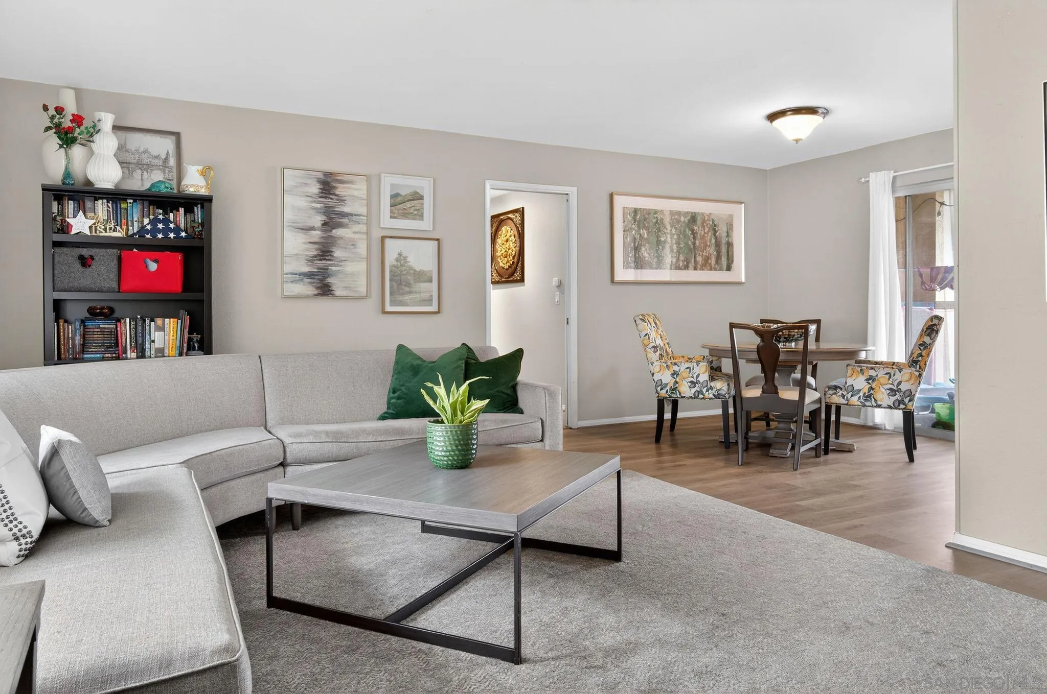 Photo #3: 260004243 Listing: Photo #3