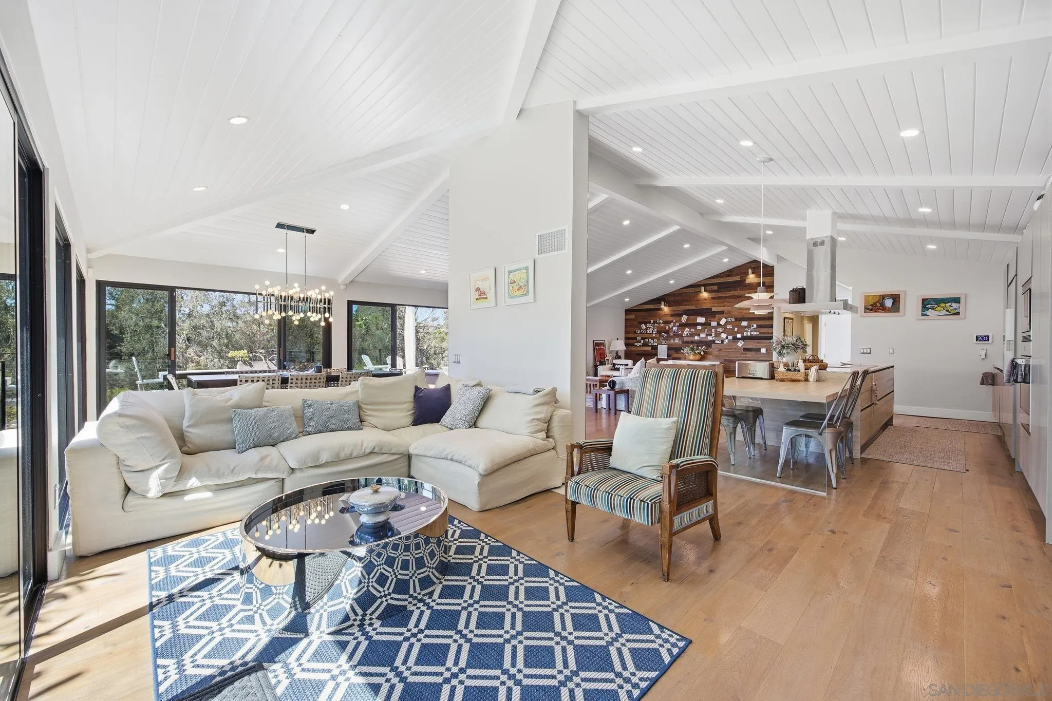 1402 Rodeo Drive, La Jolla, CA 92037, photo 39