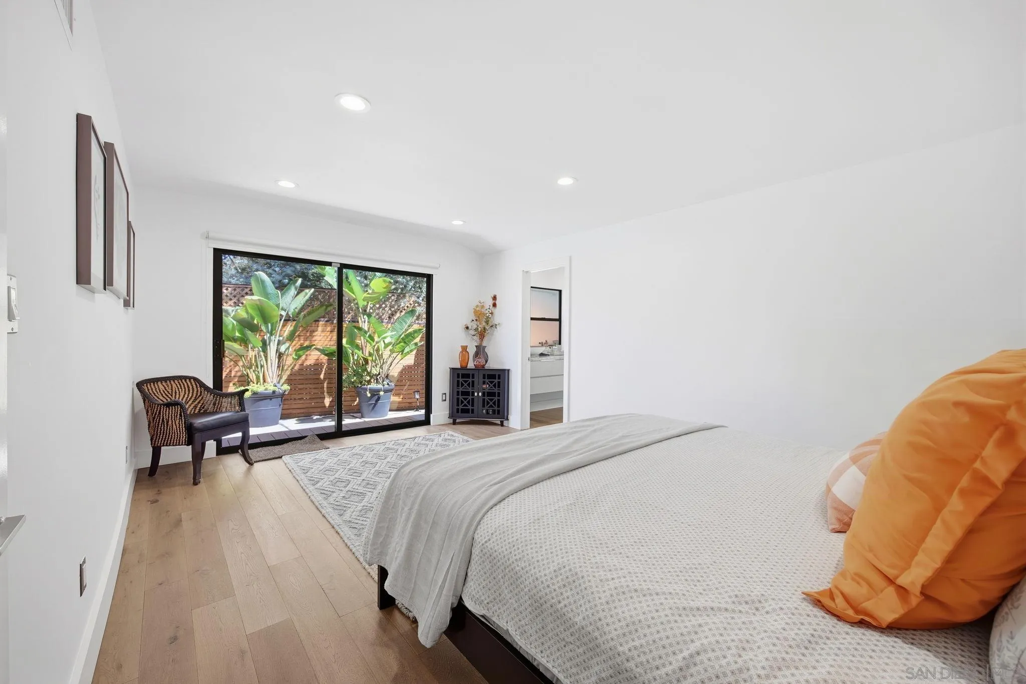 1402 Rodeo Drive, La Jolla, CA 92037, photo 50