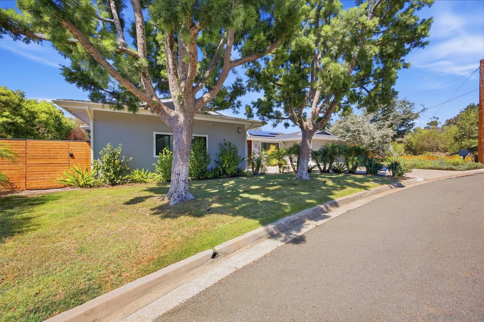1402 Rodeo Drive, La Jolla, CA 92037, photo 23