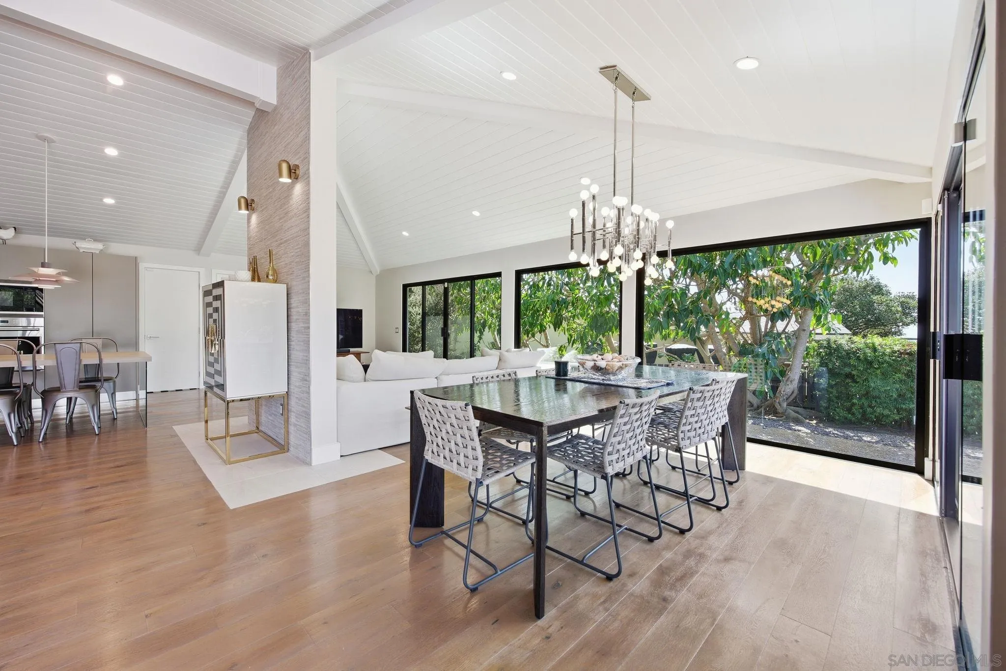 1402 Rodeo Drive, La Jolla, CA 92037, photo 46