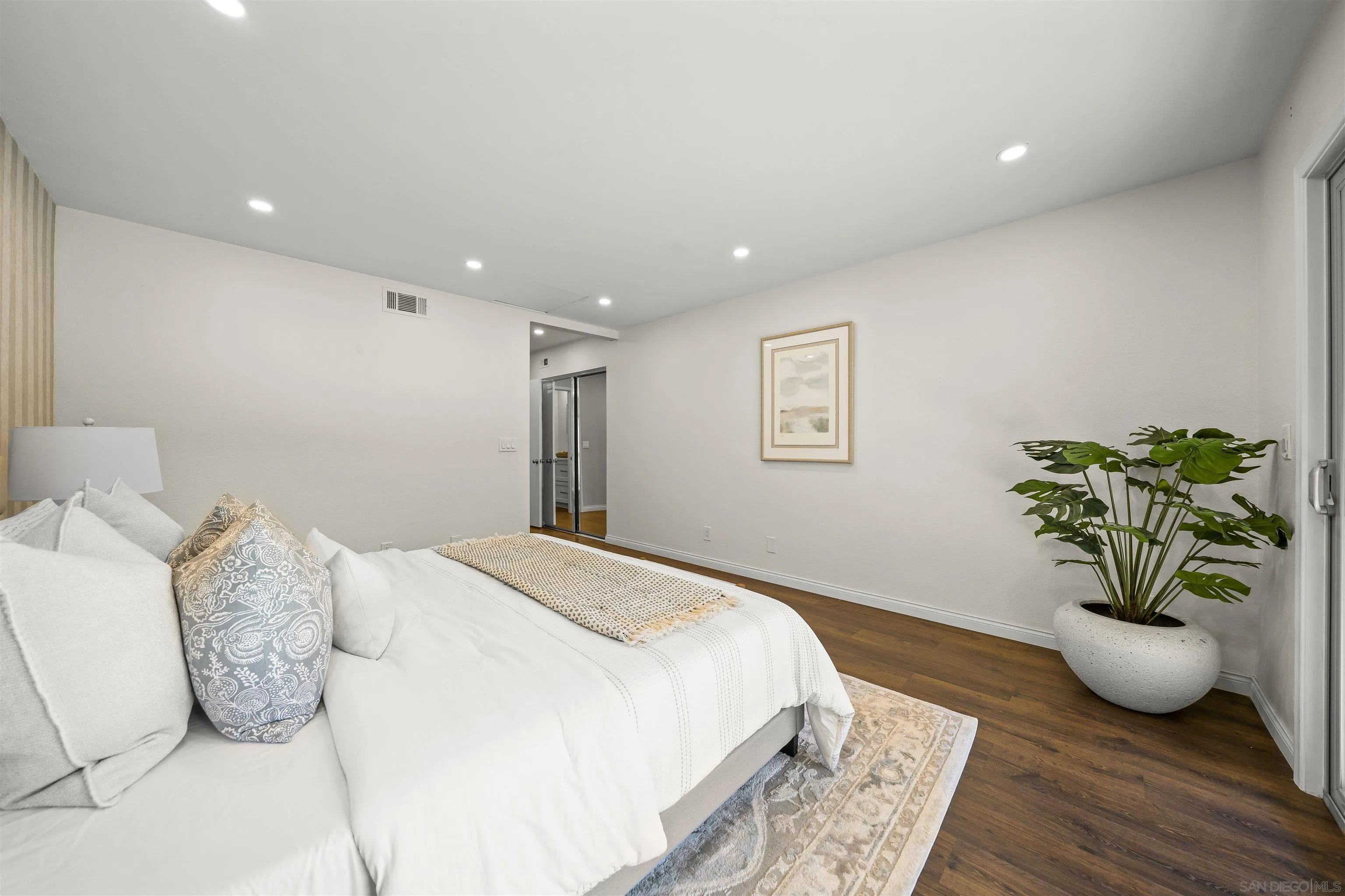 Photo #32: 260004249 Listing: Photo #32