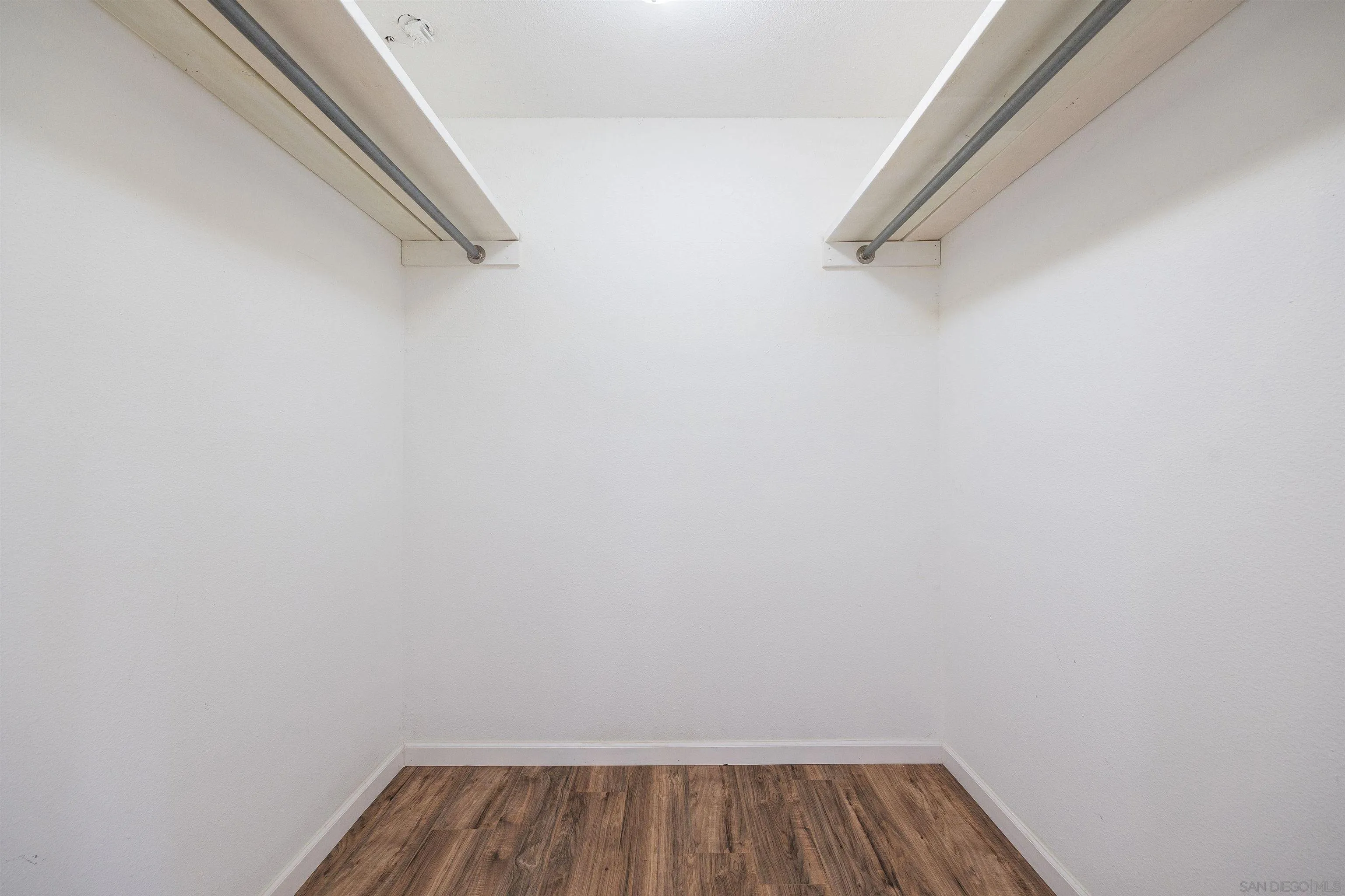 https://cdn.realtyfeed.com/cdn/127/260004255/c94804ecad64fcd34413441bafe16192.webp