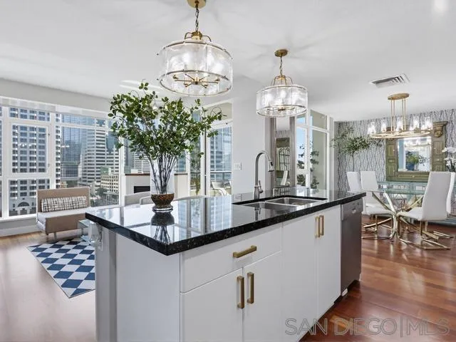 Photo #11: 260004268 Listing: Photo #11