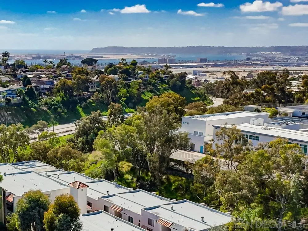 Photo #3: 260004270 Listing: Photo #3