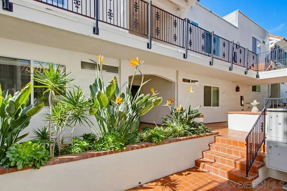 Photo #5: 260004270 Listing: Photo #5