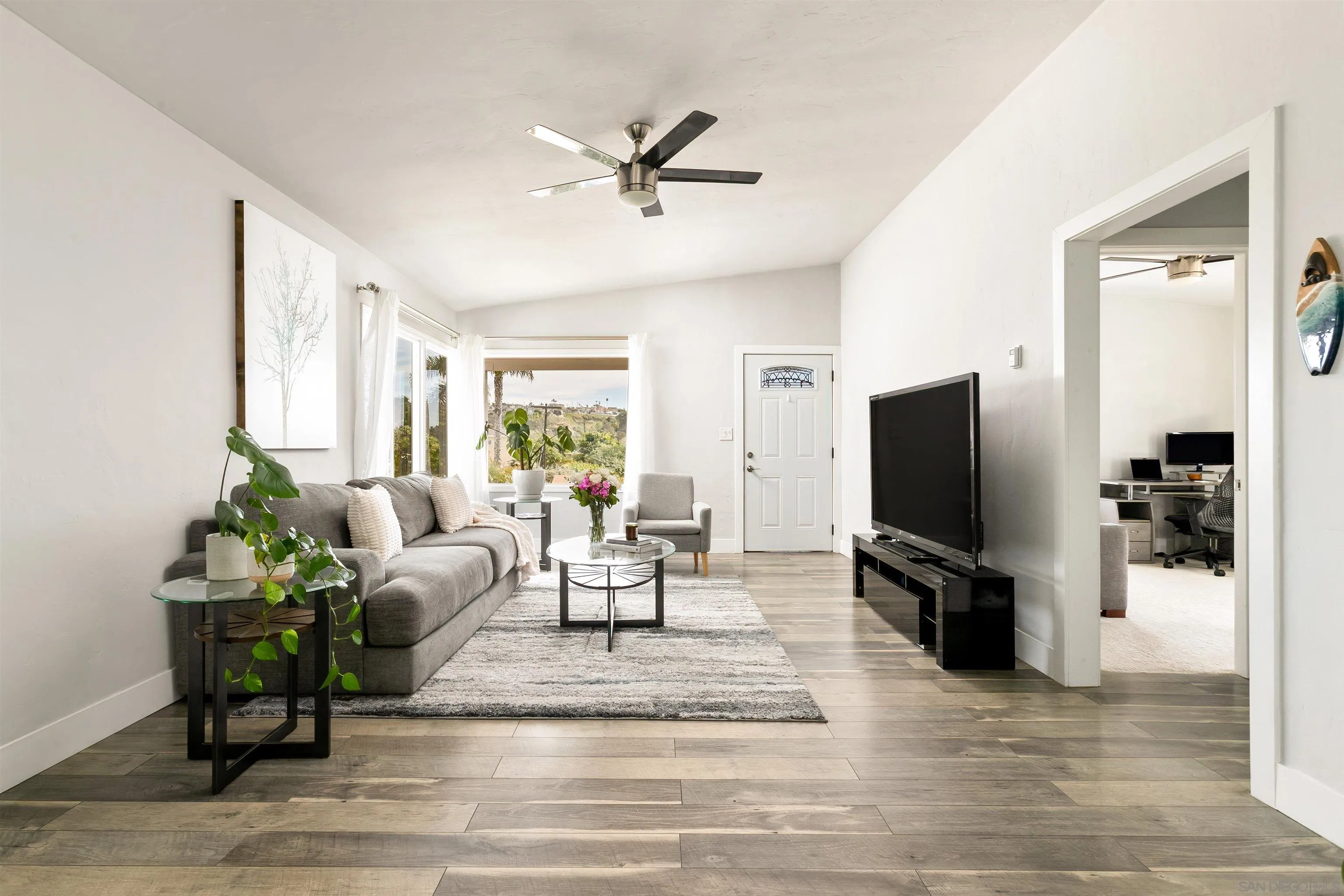 1412 Frankfort St, San Diego, CA 92110 - Photo 5 of 32, San Diego, CA