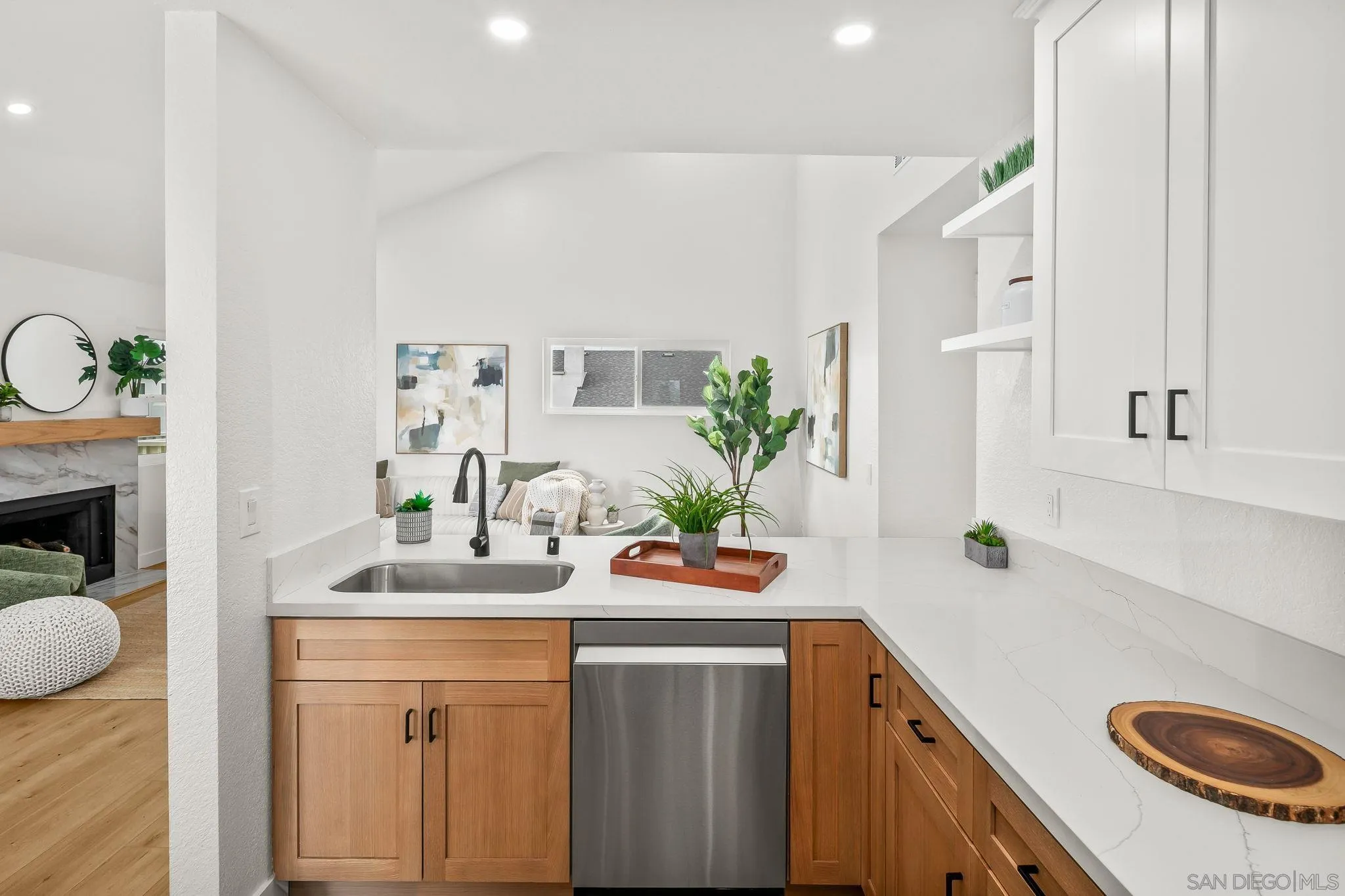 https://cdn.realtyfeed.com/cdn/127/260004273/3dcae639264025f04ea1c0a02db71199.webp