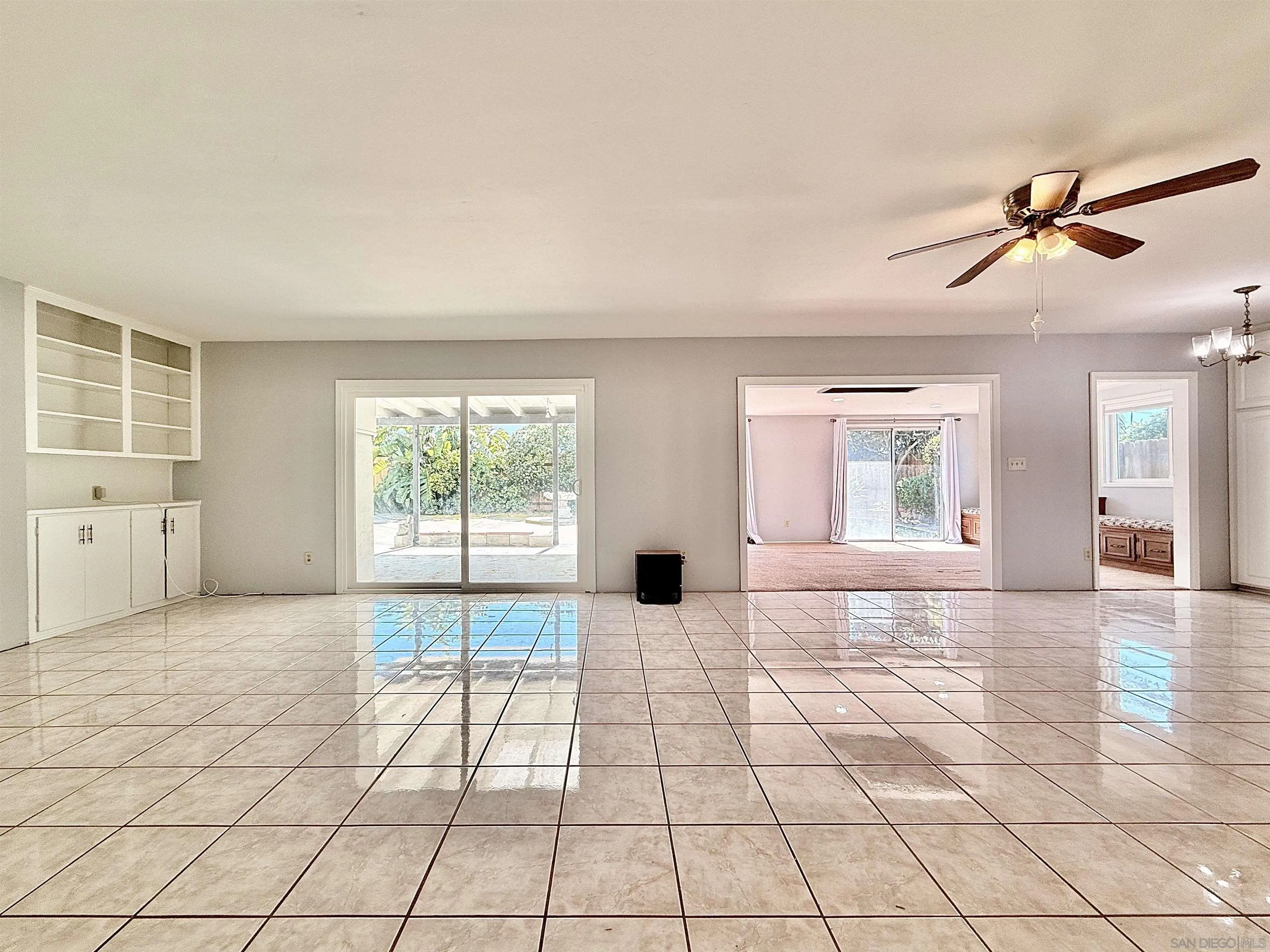 https://cdn.realtyfeed.com/cdn/127/260004276/2dc96c5217e0e0e071de2d6b06855a13.webp