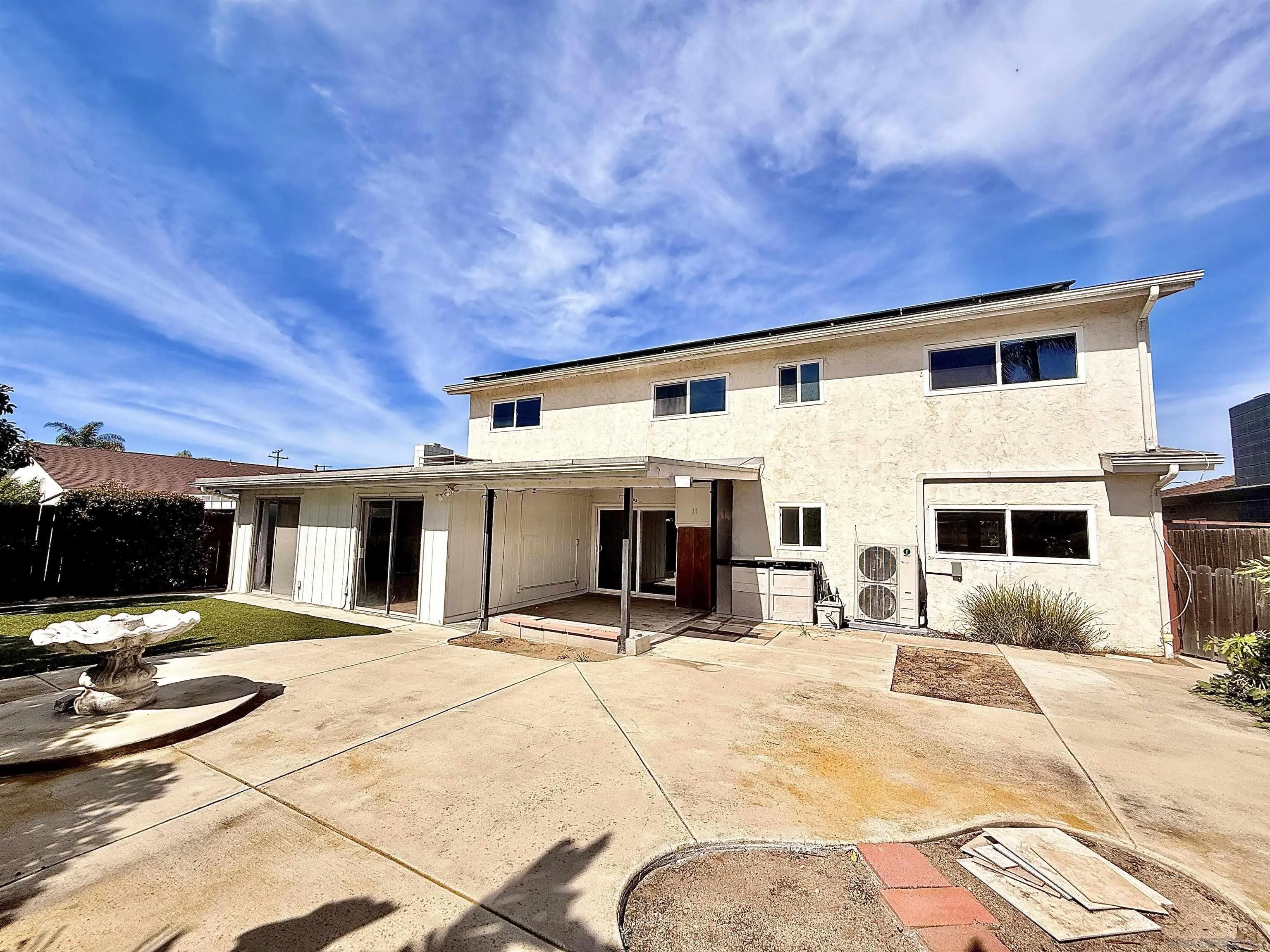 https://cdn.realtyfeed.com/cdn/127/260004276/64a52b4215a32ba4d653fd4a44307495.webp