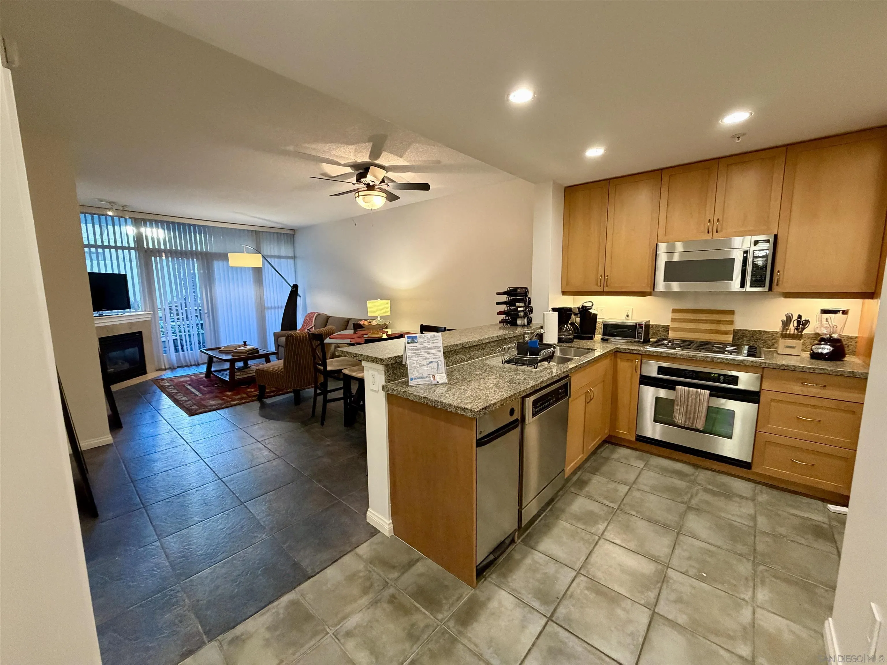 https://cdn.realtyfeed.com/cdn/127/260004277/64a5d7c916e908378c373a58686f841e.webp