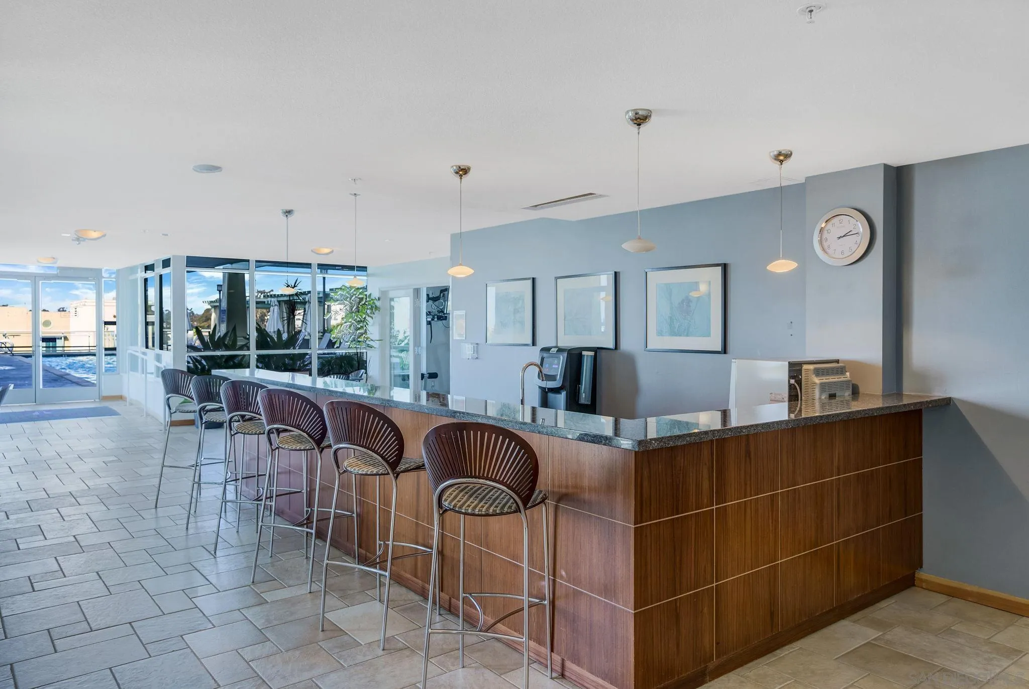 https://cdn.realtyfeed.com/cdn/127/260004277/828995f385c0286f66951352eab75bb1.webp