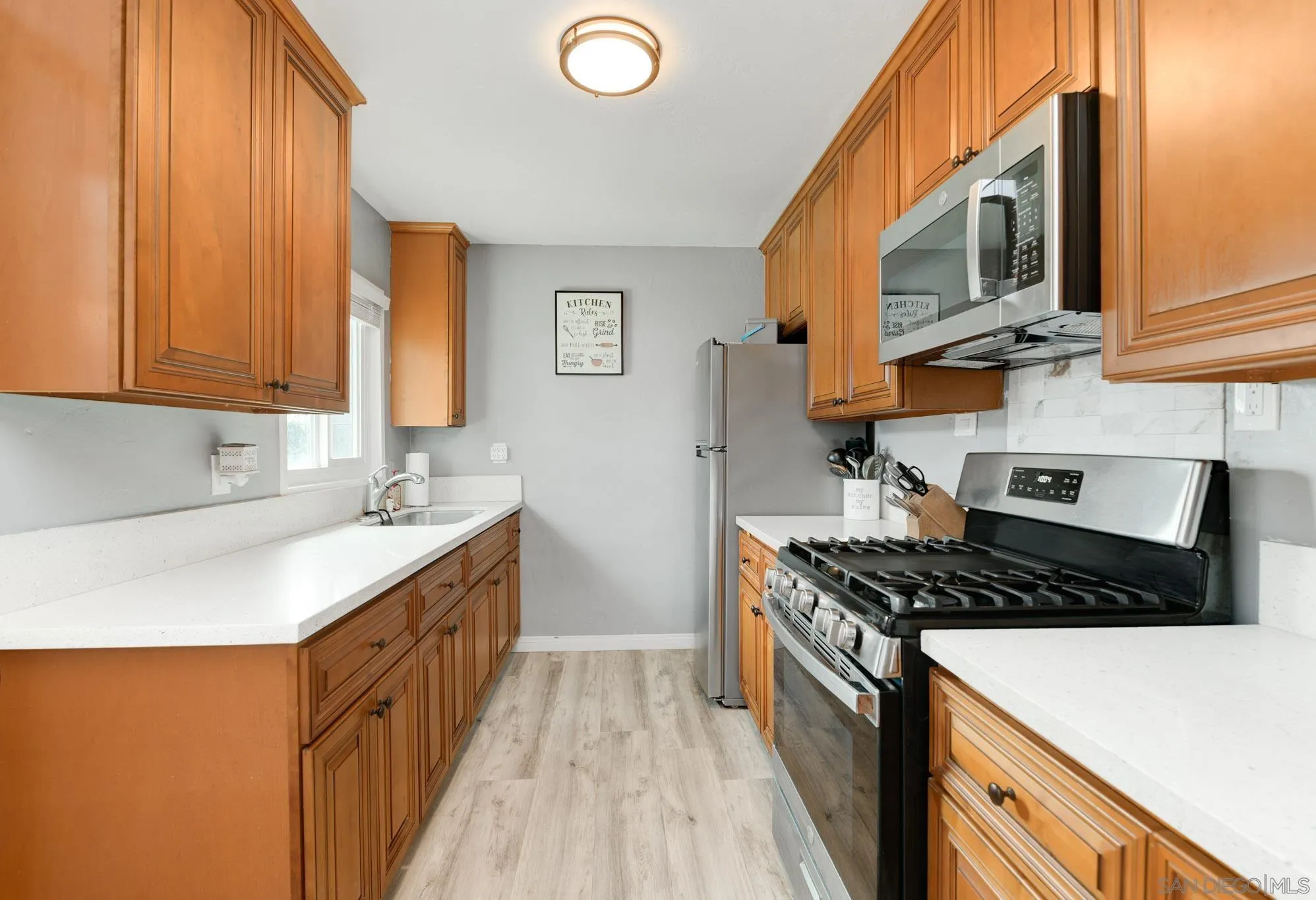 https://cdn.realtyfeed.com/cdn/127/260004278/1e3dd94b493c51491e9c1efa35c4f227.webp