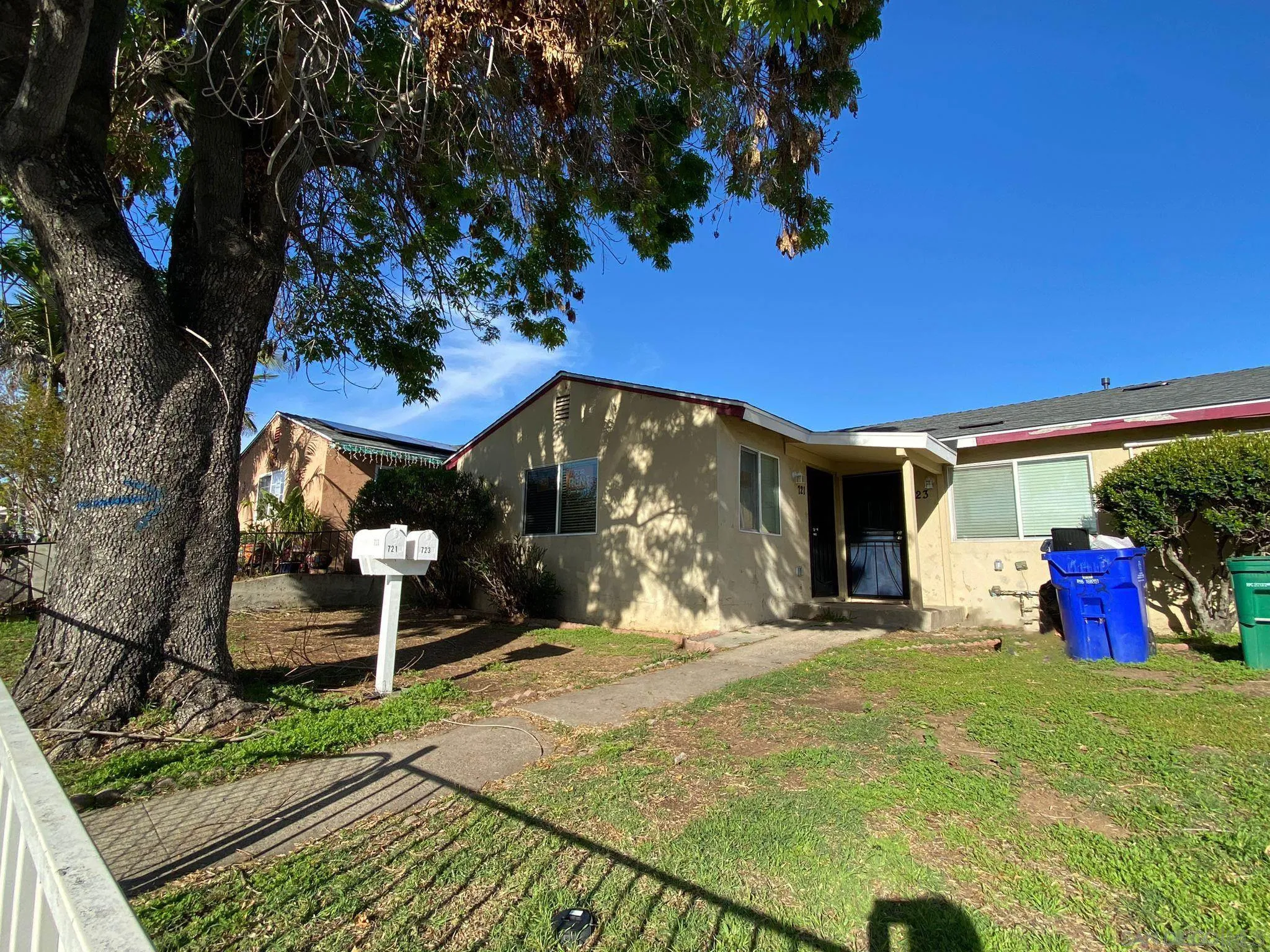 Featured listings