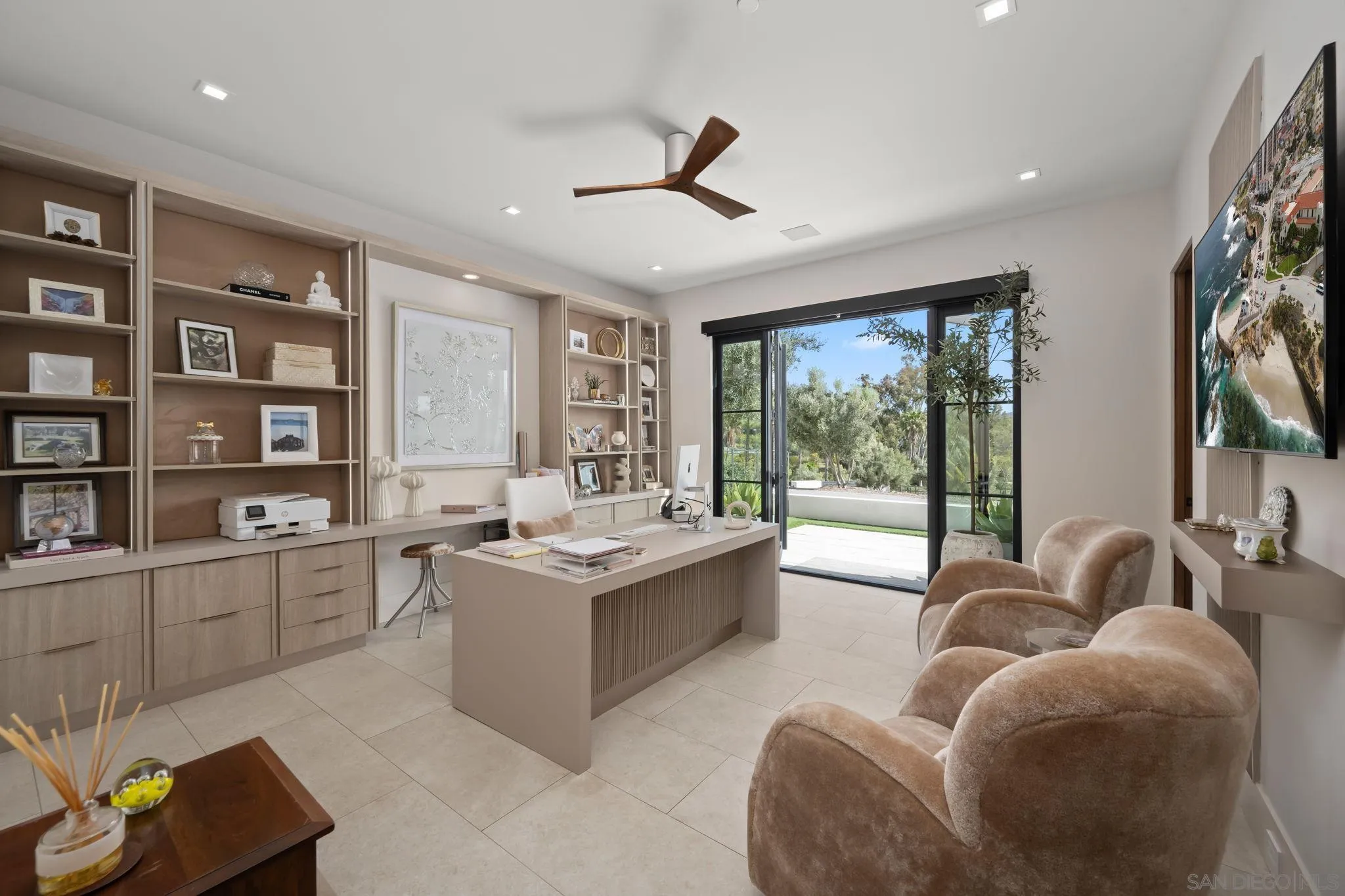 16786-88 Calle Hermosa, San Diego, CA, 92127