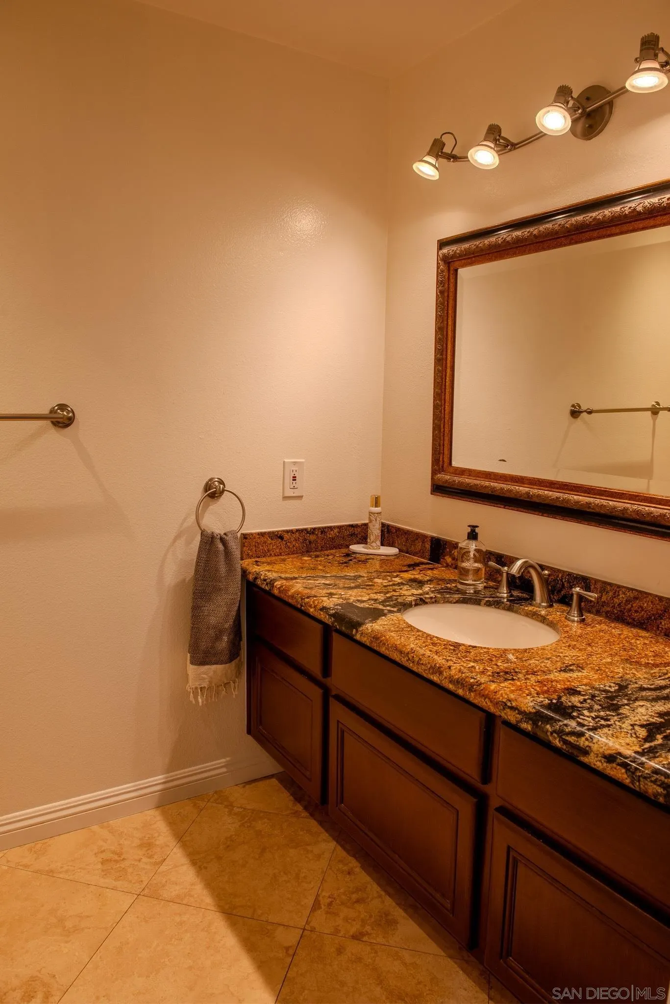 Photo #18: 260004289 Listing: Photo #18