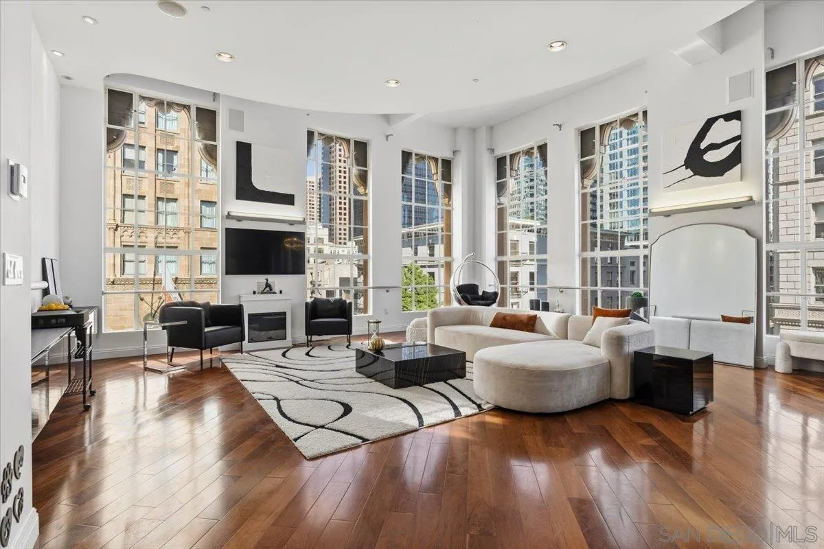 950 6Th Ave UNIT 432, San Diego, CA, 92101
