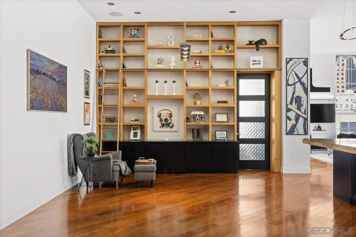 https://cdn.realtyfeed.com/cdn/127/260004292/44f1c94af090b5194af7aaa2f23a0b5a.webp