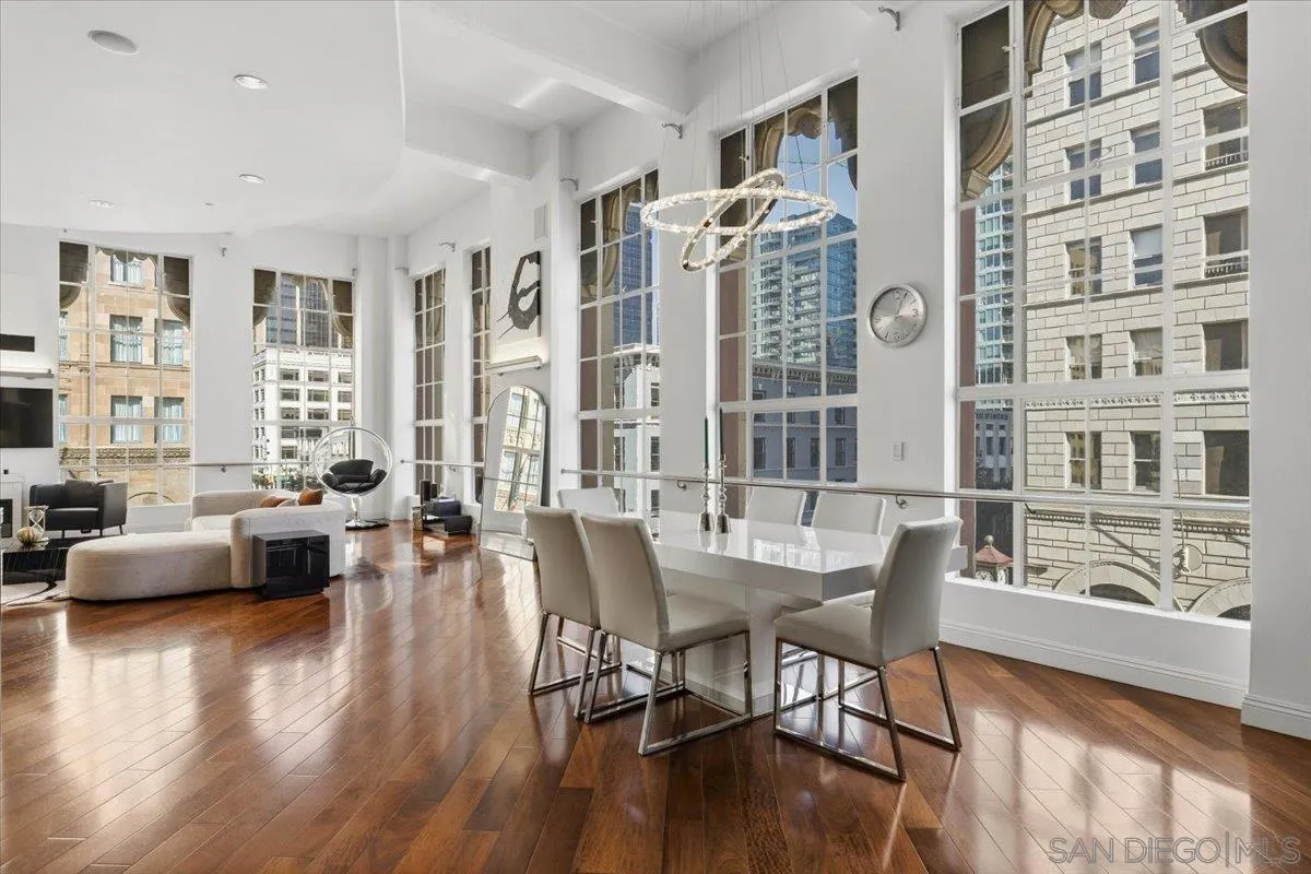 https://cdn.realtyfeed.com/cdn/127/260004292/7f1ff36132133d3c86ca398d48c1b537.webp