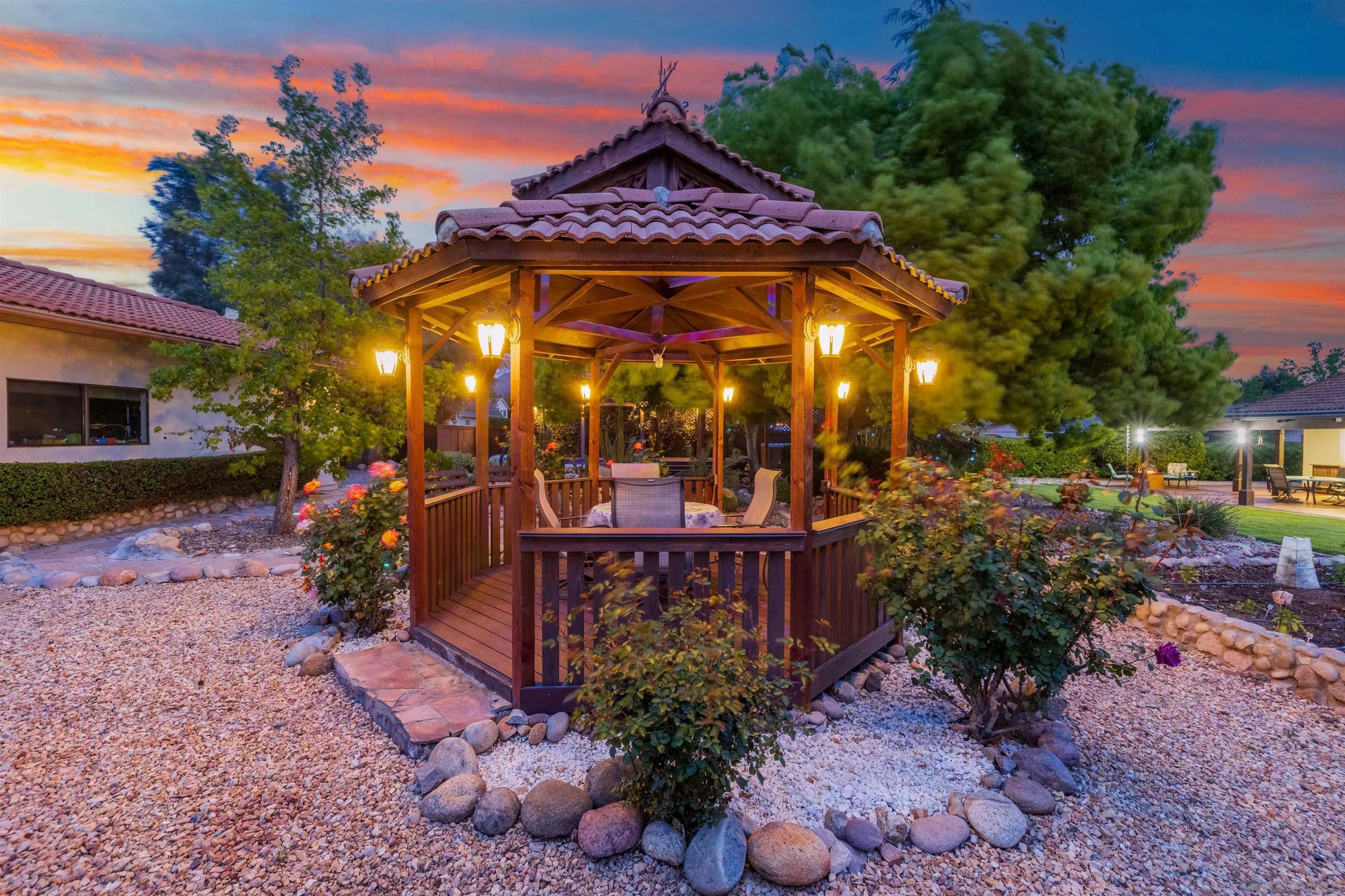 https://cdn.realtyfeed.com/cdn/127/260004299/e673b5b93713c989f24f051dd0a74d45.webp