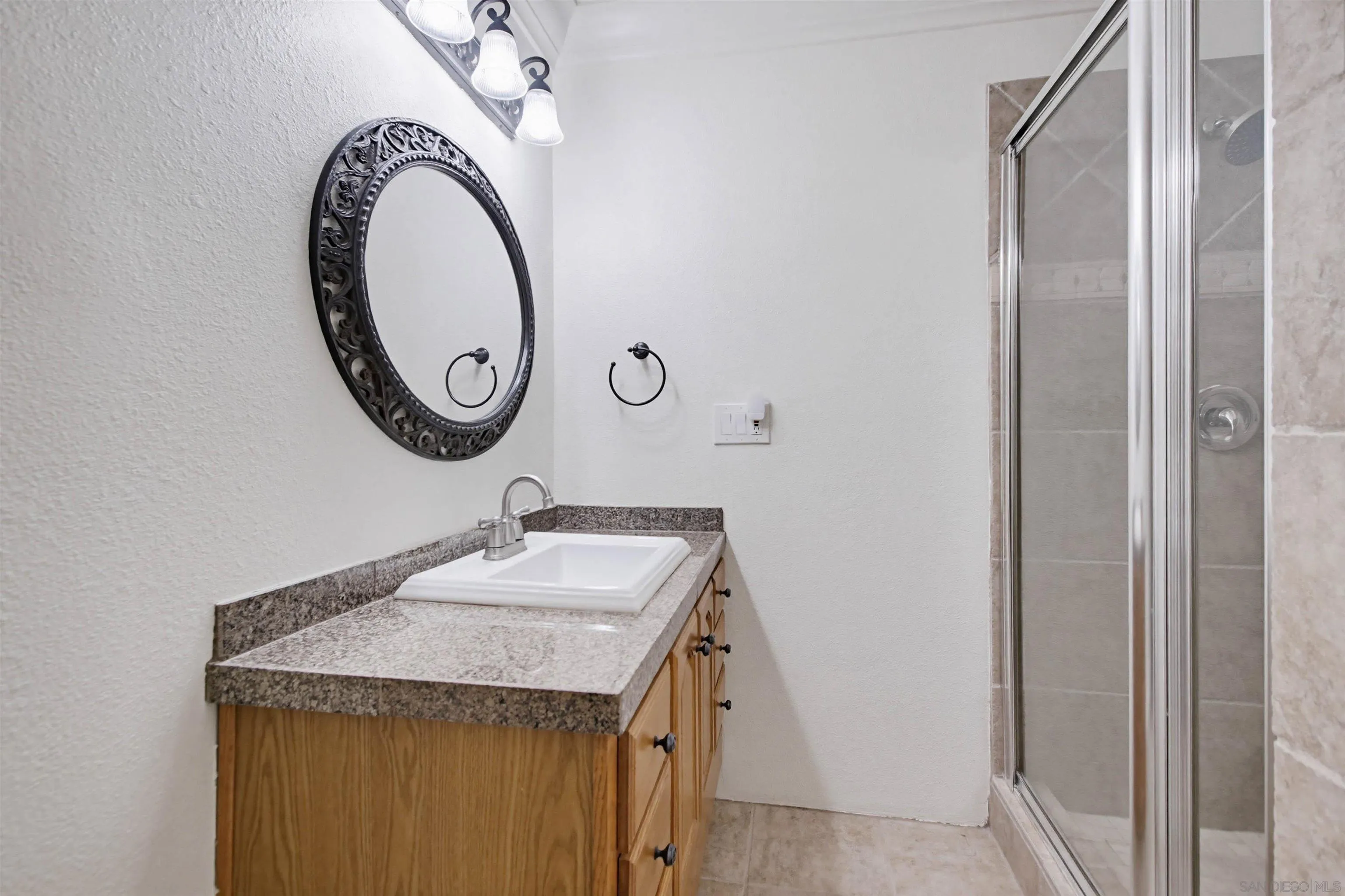 https://cdn.realtyfeed.com/cdn/127/2600043/882821cb858d14b735f5dca9913d1154.webp
