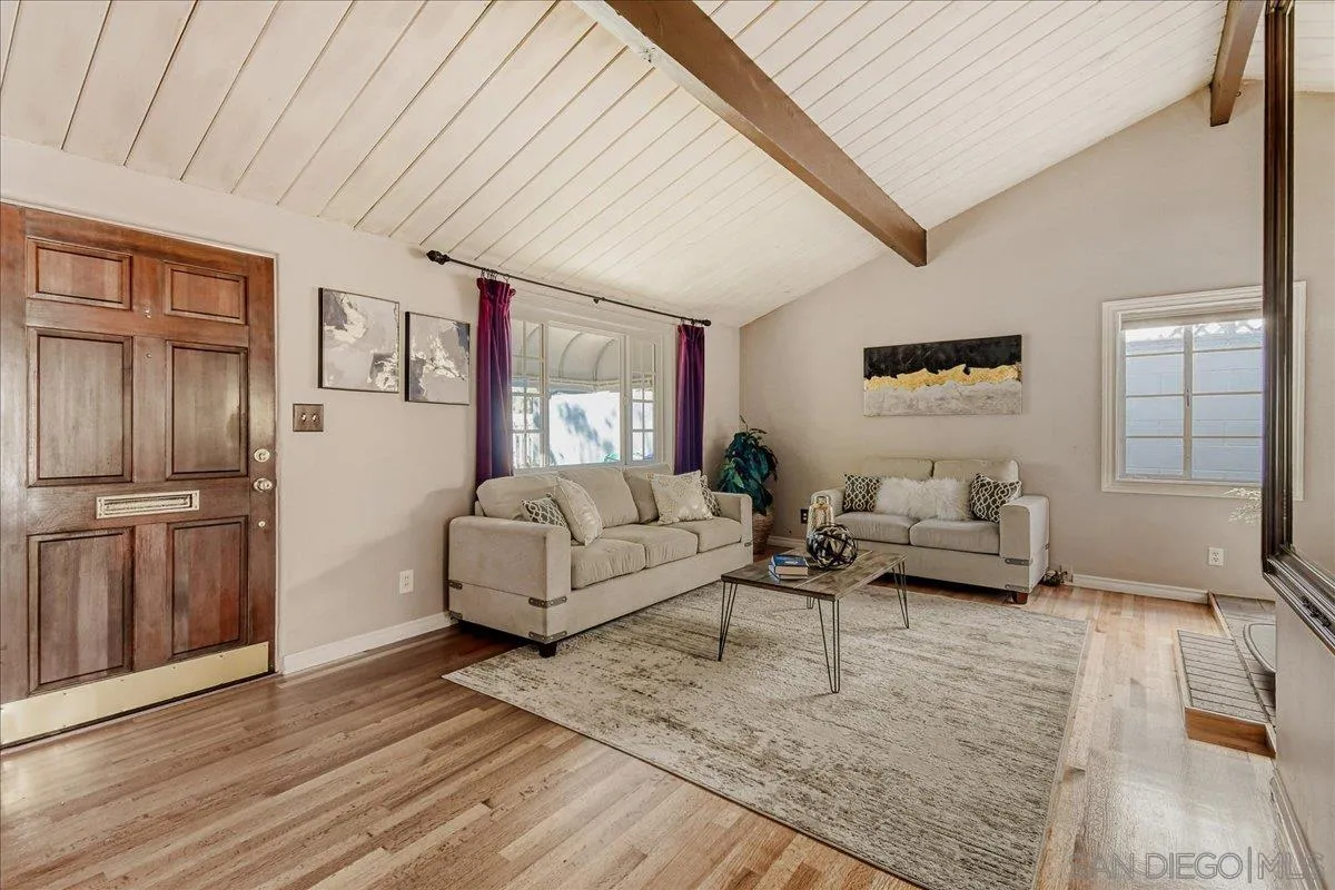 https://cdn.realtyfeed.com/cdn/127/260004301/7e0224595cd6b6c27f7a26275175fc07.webp