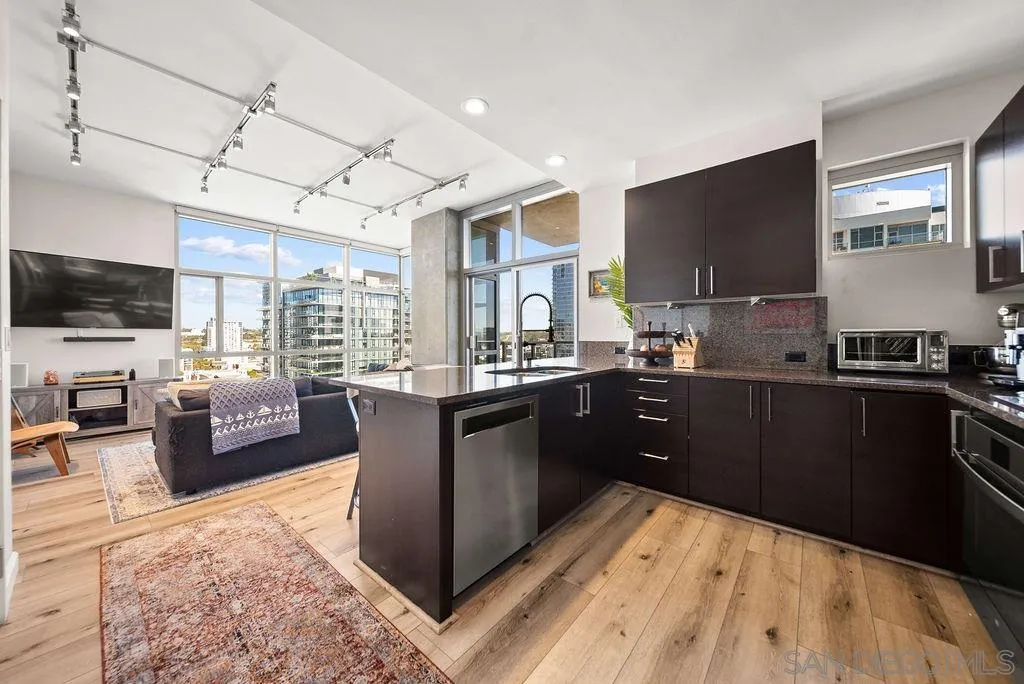 Photo #10: 260004305 Listing: Photo #10