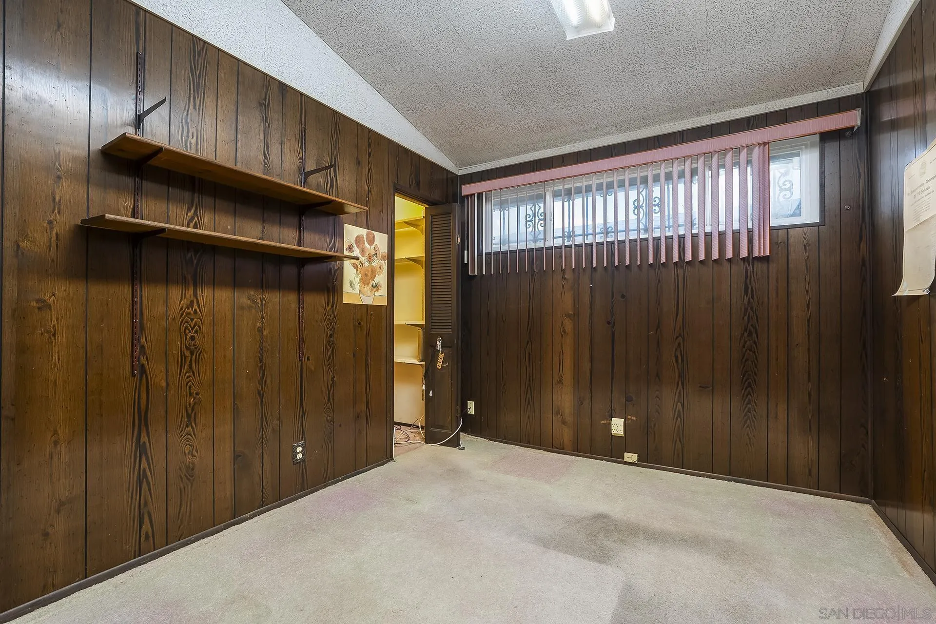 https://cdn.realtyfeed.com/cdn/127/260004309/3a99fe341b87622896d434695560015a.webp