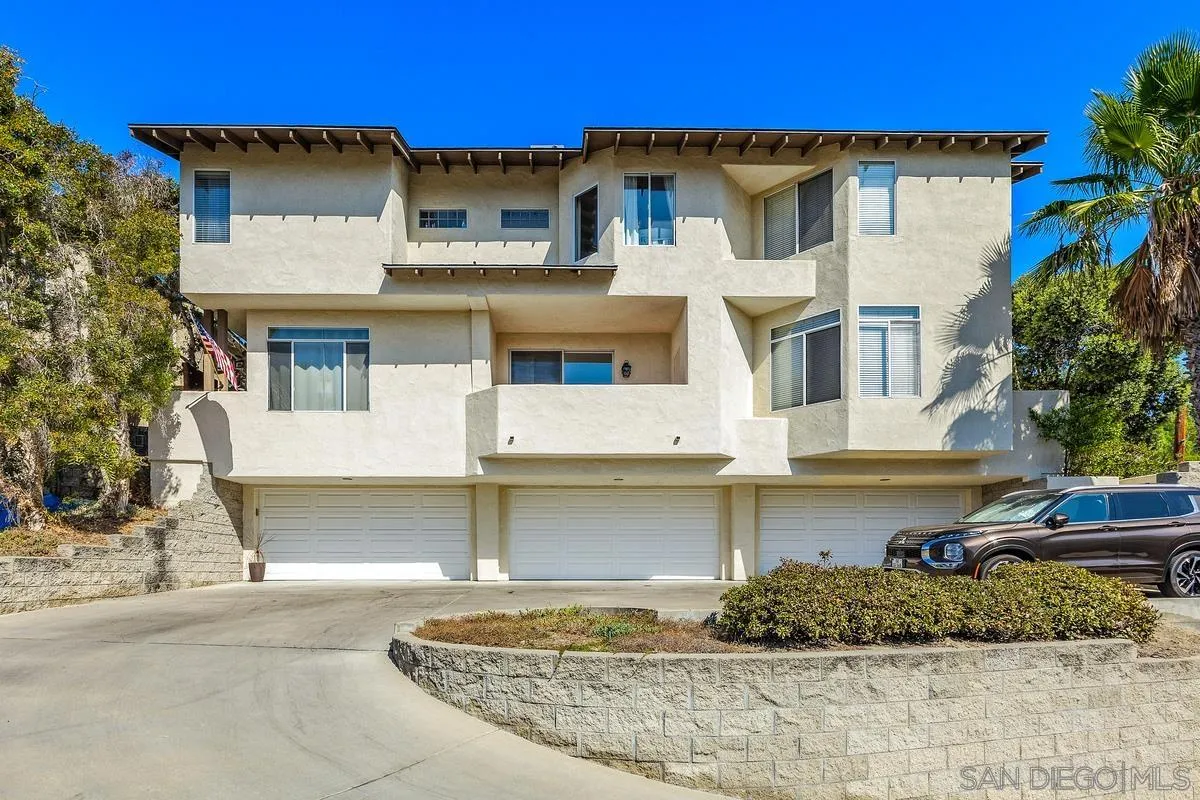 Featured listings