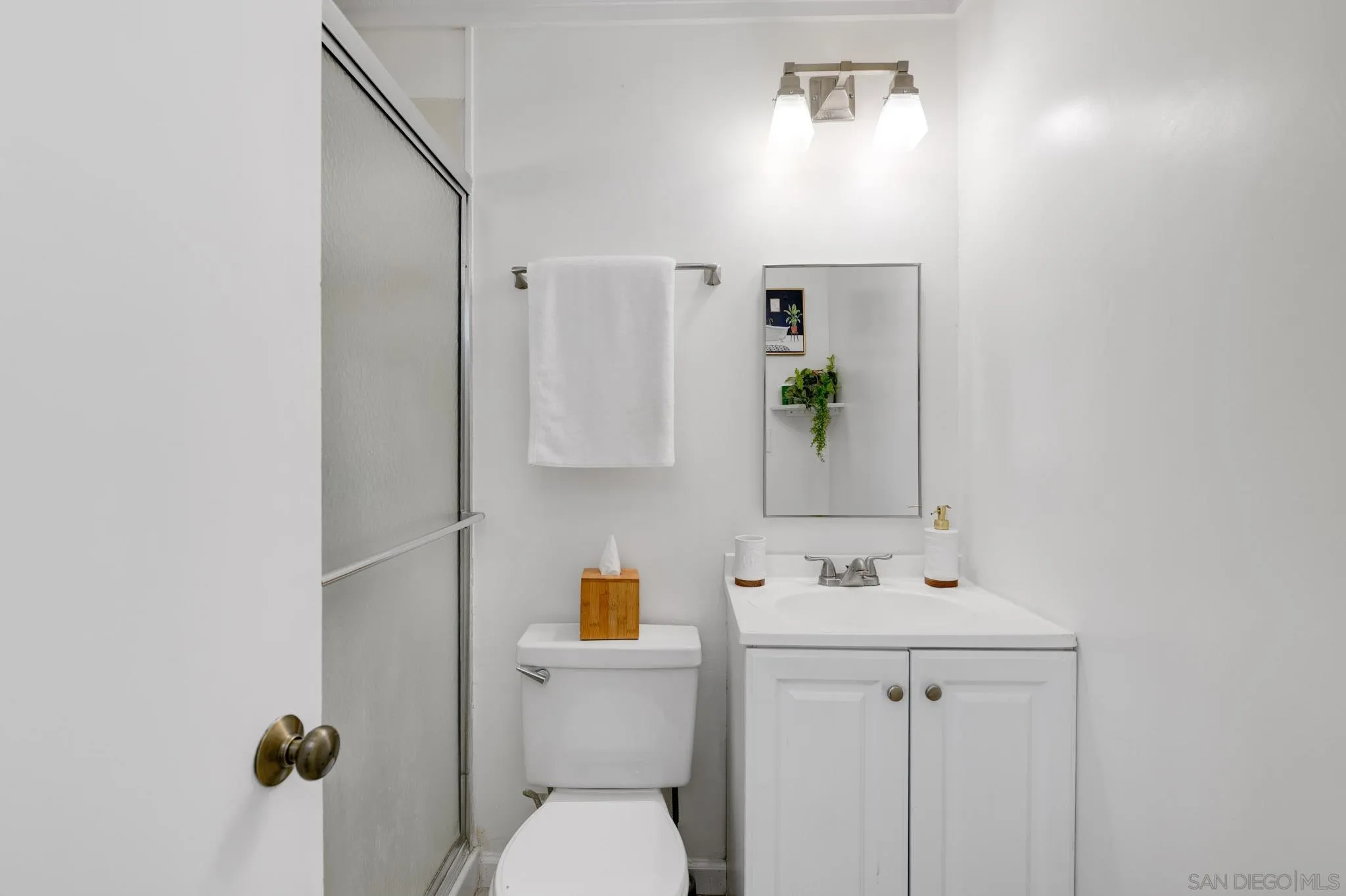 https://cdn.realtyfeed.com/cdn/127/260004314/5e6b76cad99ec0c625724b67ed5669d4.webp