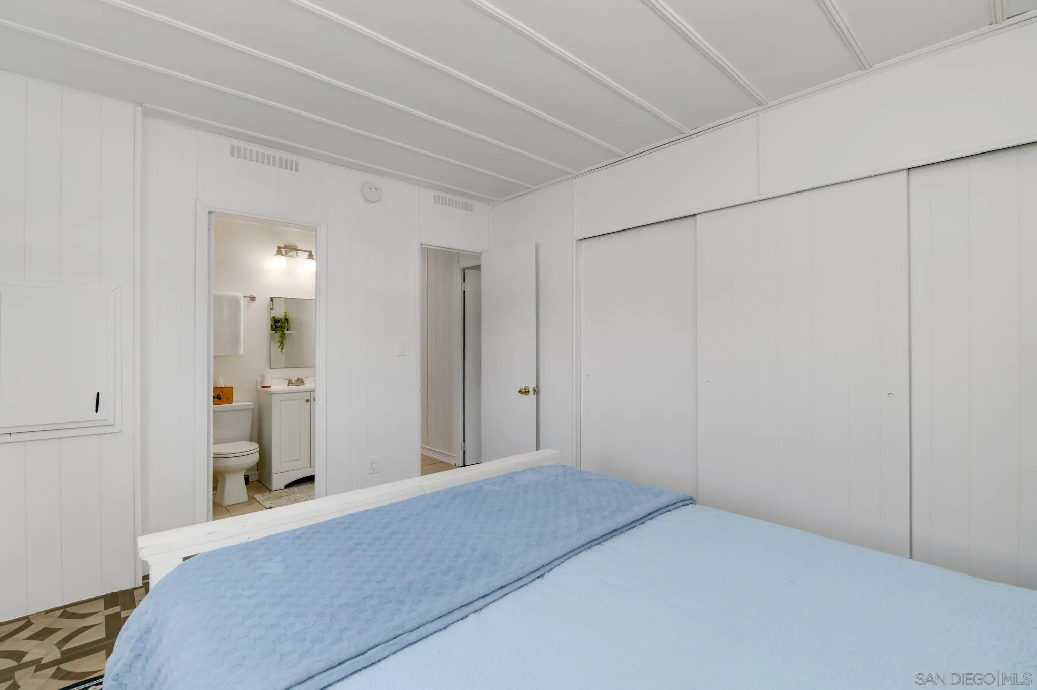 https://cdn.realtyfeed.com/cdn/127/260004314/ac166d689c6e43cb546634724b1f29b8.webp
