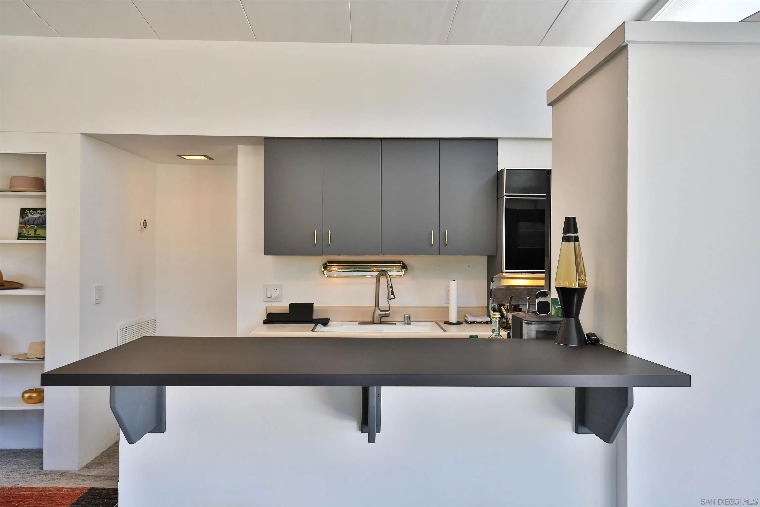 https://cdn.realtyfeed.com/cdn/127/260004315/0d74526c5208a549501a144dc19010a9.webp