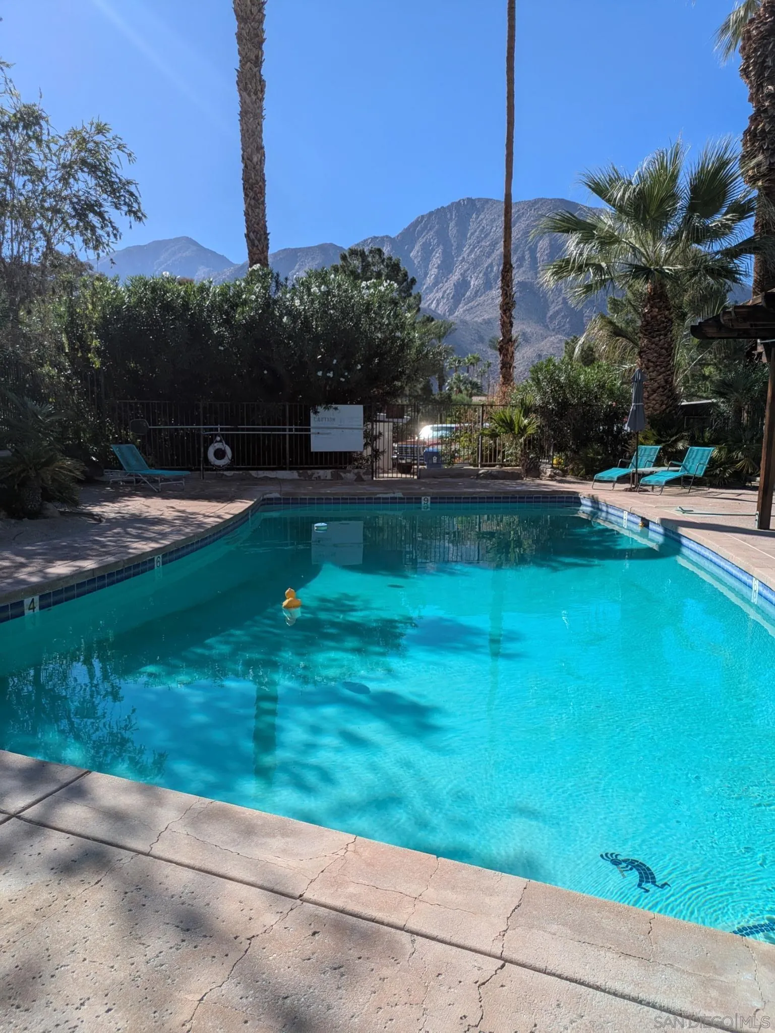 https://cdn.realtyfeed.com/cdn/127/260004315/1c54c9ac38d9a847fcf3fde2e19cf05c.webp