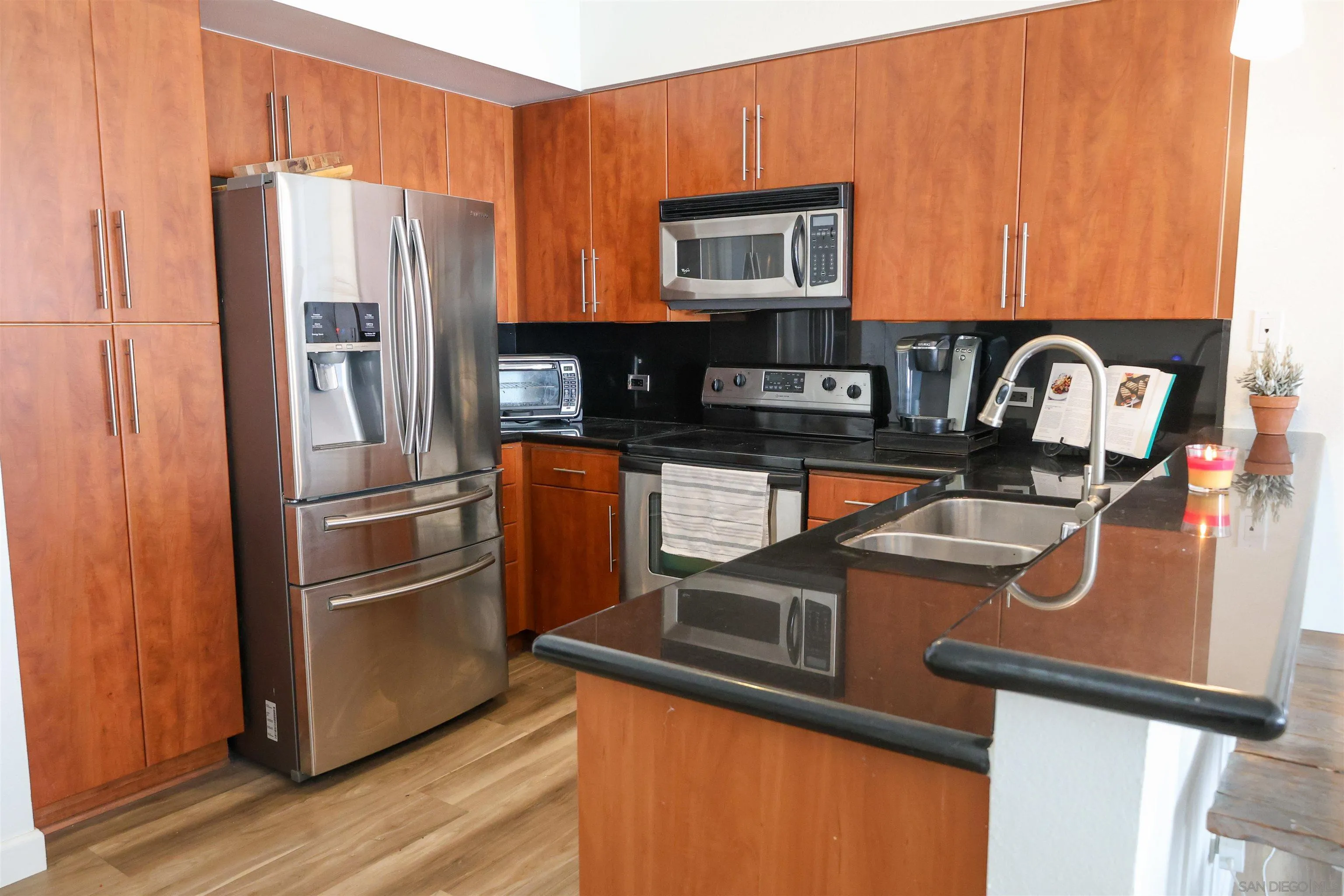 Photo #3: 260004317 Listing: Photo #3