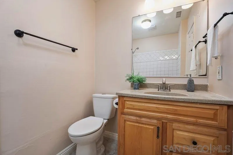 https://cdn.realtyfeed.com/cdn/127/260004320/014b9e52866abd5324e90a492dcb703c.webp