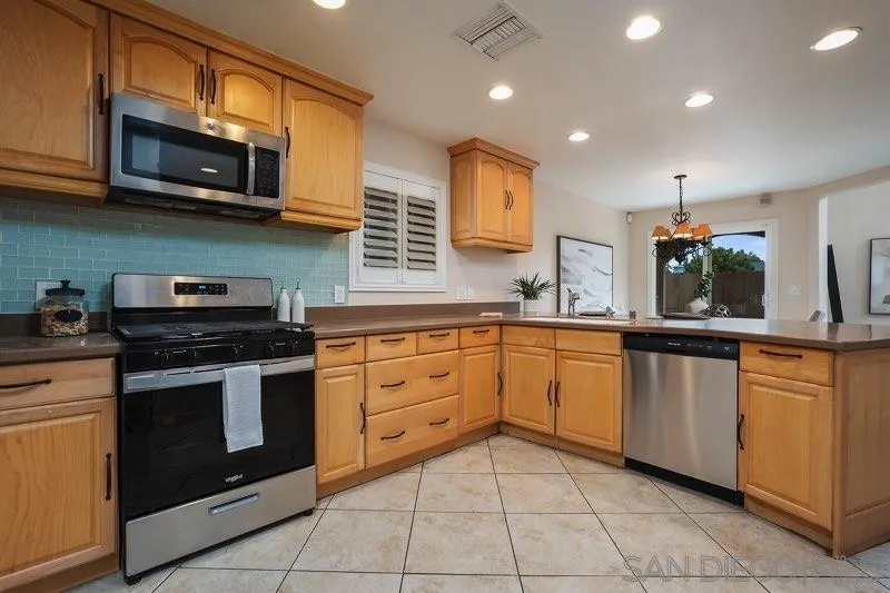 https://cdn.realtyfeed.com/cdn/127/260004320/07c4d38319f559cdb4b74c5b763ea219.webp