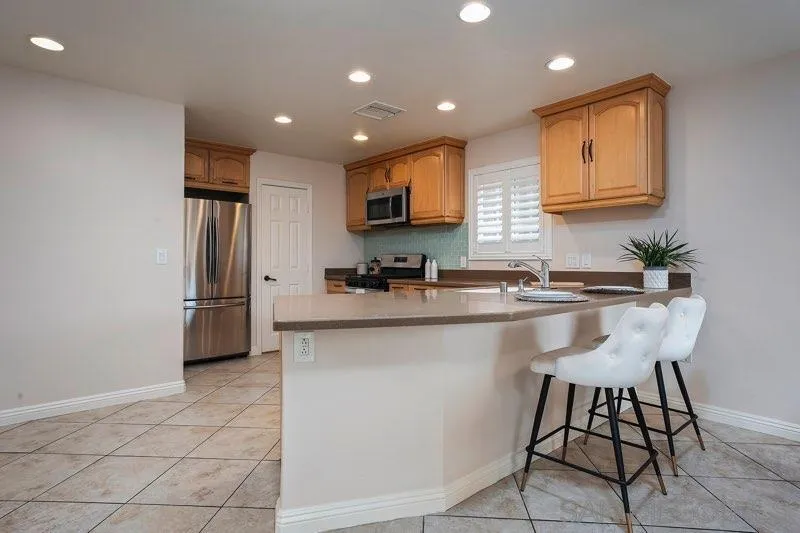 https://cdn.realtyfeed.com/cdn/127/260004320/3adb9938530882ddf3f8aba314b58820.webp
