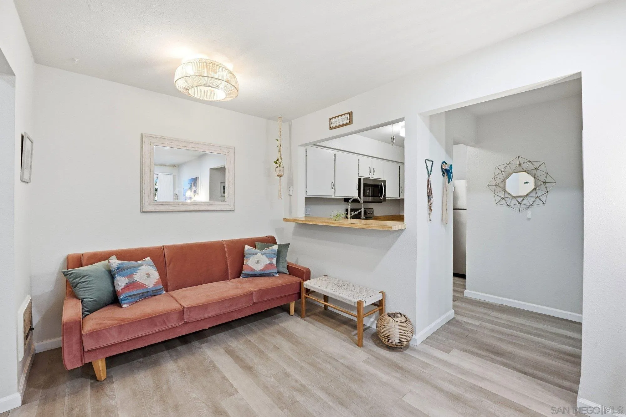 Photo #8: 260004322 Listing: Photo #8