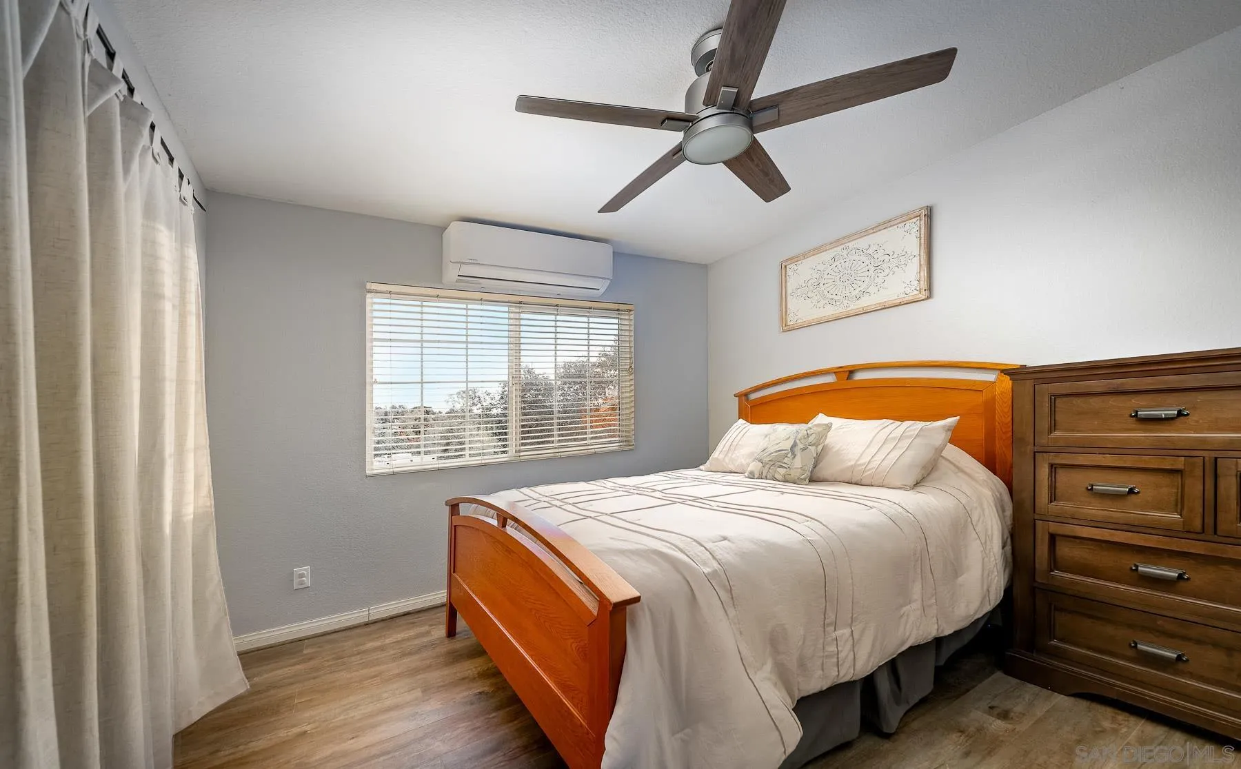 https://cdn.realtyfeed.com/cdn/127/260004325/29a59a6448f5fe25699a454767bcd251.webp