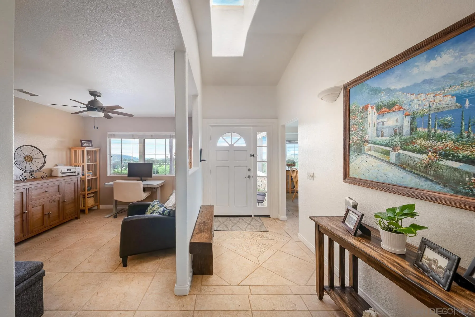 https://cdn.realtyfeed.com/cdn/127/260004325/9b5ac566e4310b33aec40d519e7a46f7.webp
