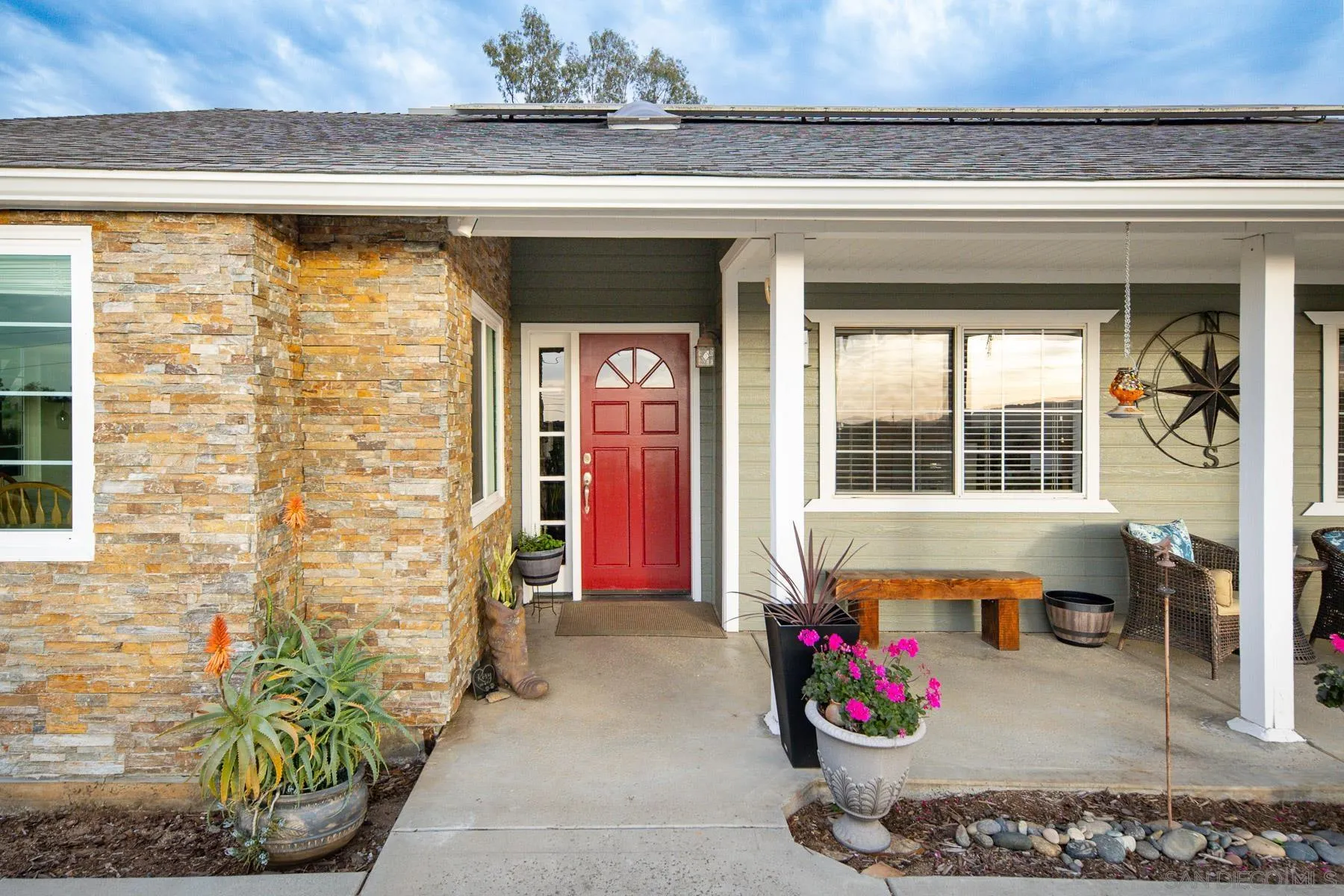 30073 Alta Mira Ln