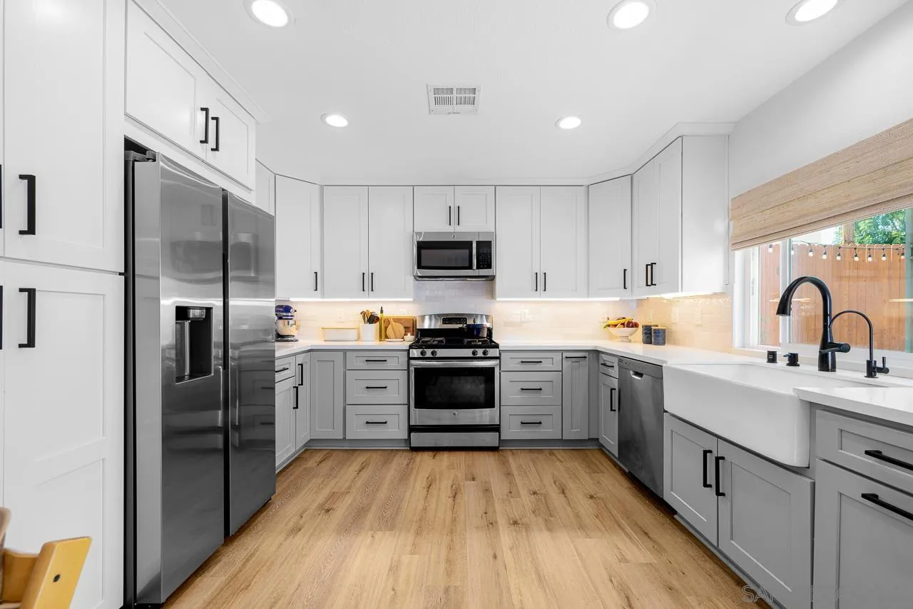 https://cdn.realtyfeed.com/cdn/127/260004329/77d6aae1f40677a50176101b7bab131c.webp