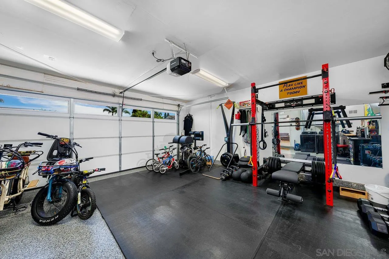 https://cdn.realtyfeed.com/cdn/127/260004329/a2ddfceab6d9b52f2ad937c797067082.webp