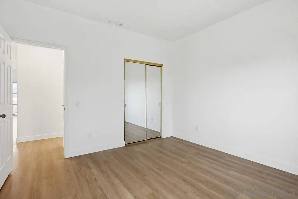 https://cdn.realtyfeed.com/cdn/127/260004330/5e599ed83a54536f56d09fb39ca3940e.webp