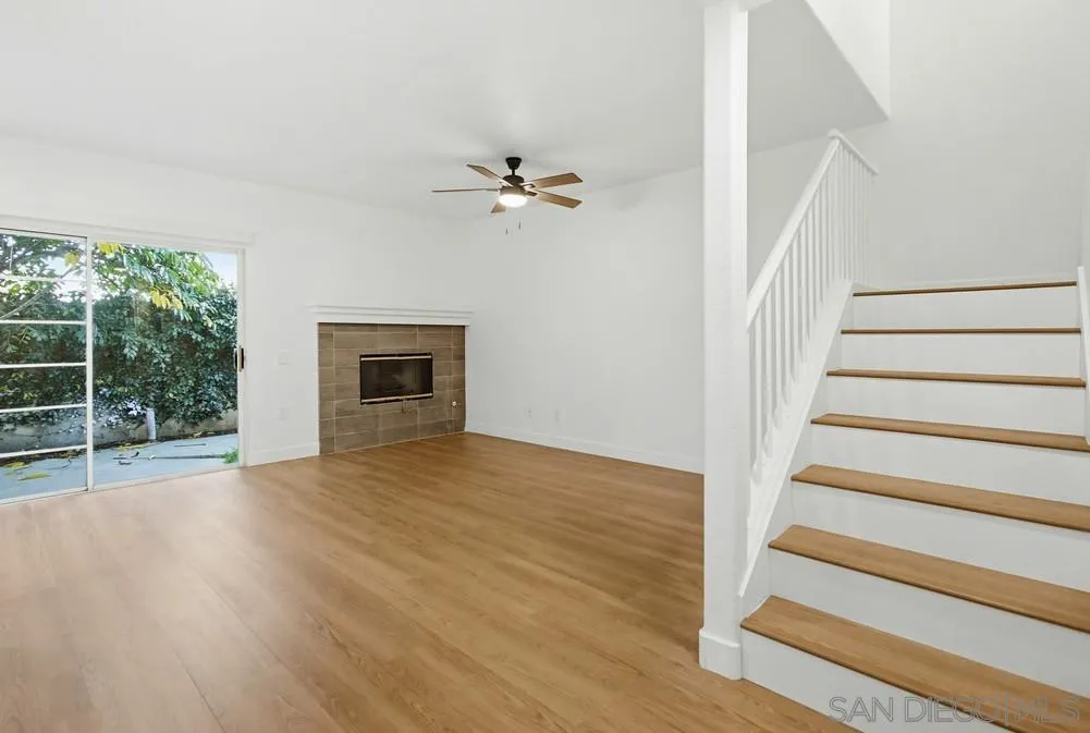 https://cdn.realtyfeed.com/cdn/127/260004330/6d7525a3bf99d9feb8737d33731735a4.webp