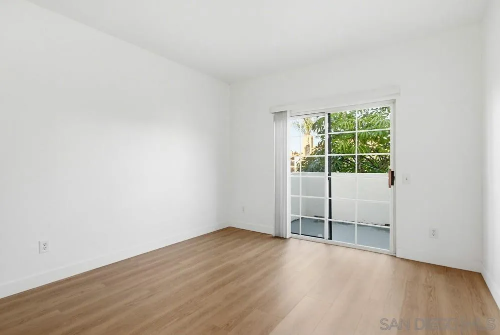 https://cdn.realtyfeed.com/cdn/127/260004330/988cafafb5fae7ff0d67084fc01a0fe0.webp