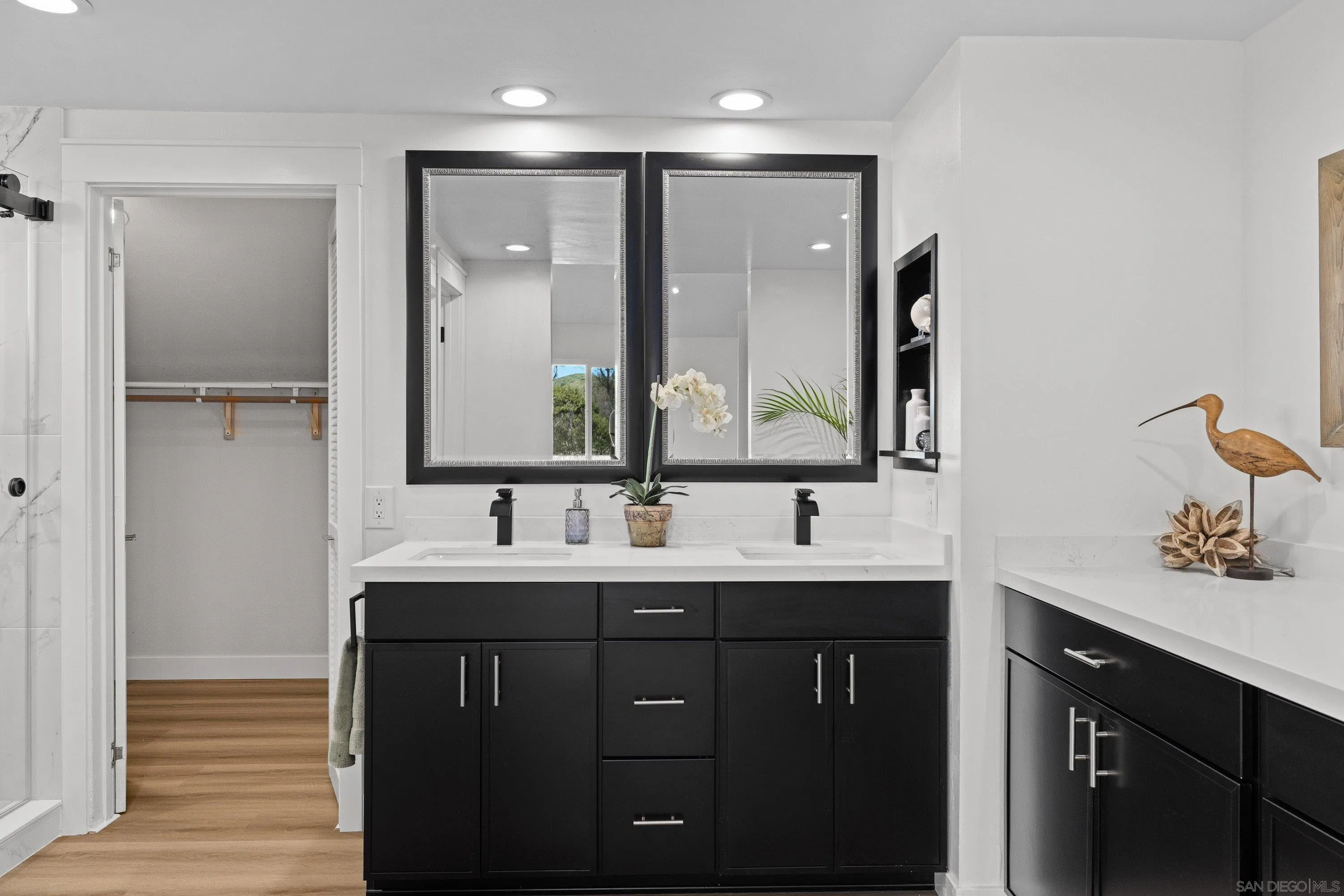https://cdn.realtyfeed.com/cdn/127/260004332/077fddd9861a3310e3b74e527cd57601.webp