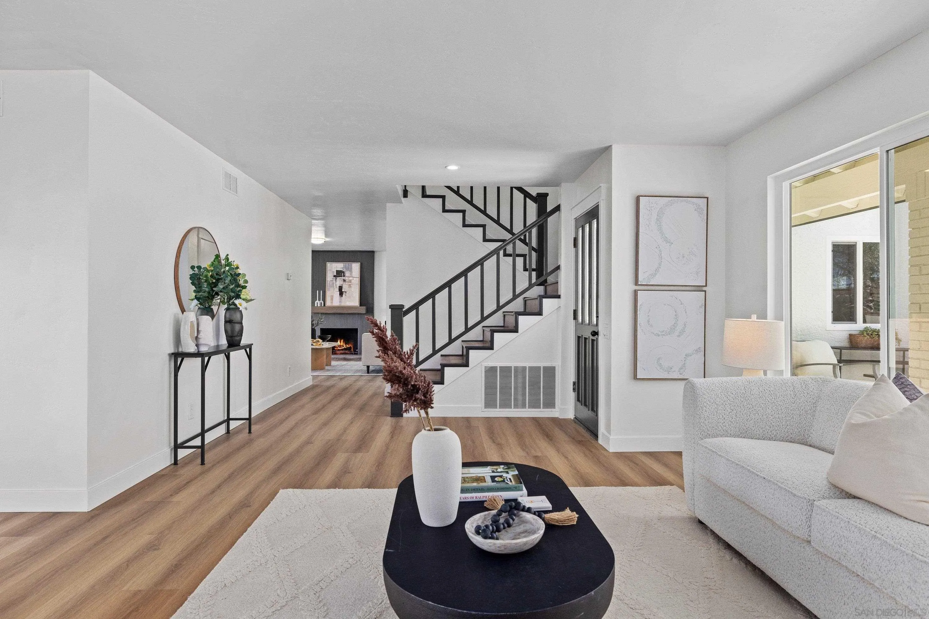 https://cdn.realtyfeed.com/cdn/127/260004332/256494a44a5afaf6a2261e6ed189df4a.webp