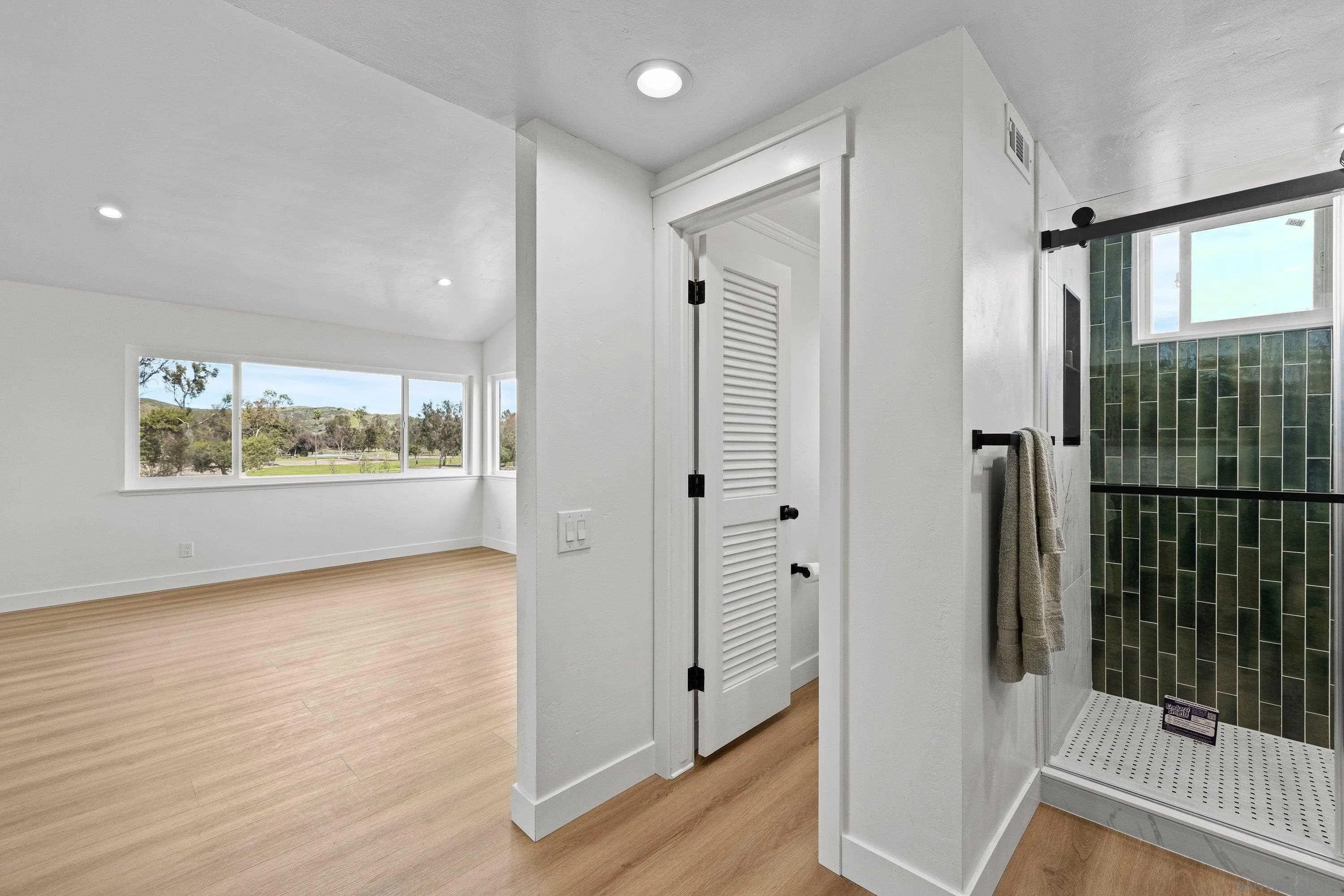 https://cdn.realtyfeed.com/cdn/127/260004332/26bba3cc4acc05bfca1788c4464bb713.webp