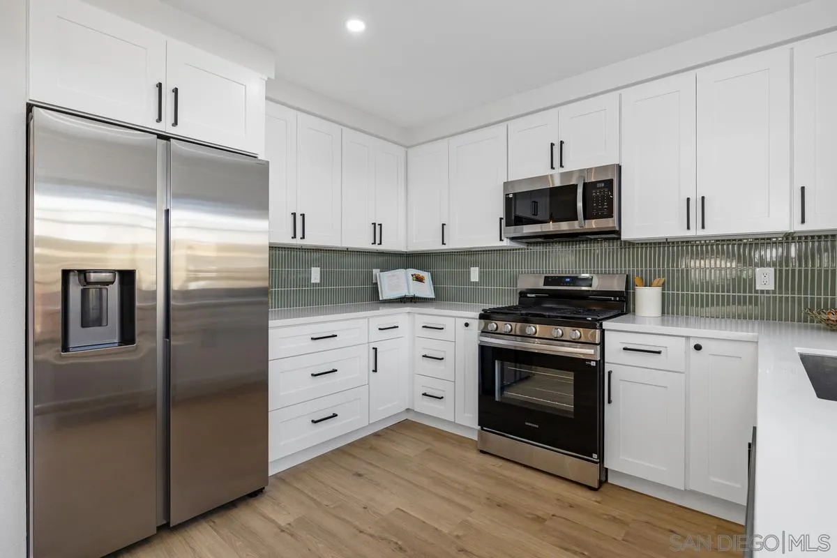 https://cdn.realtyfeed.com/cdn/127/260004337/ab41c715a5c987b24bc5127689ddc4c5.webp